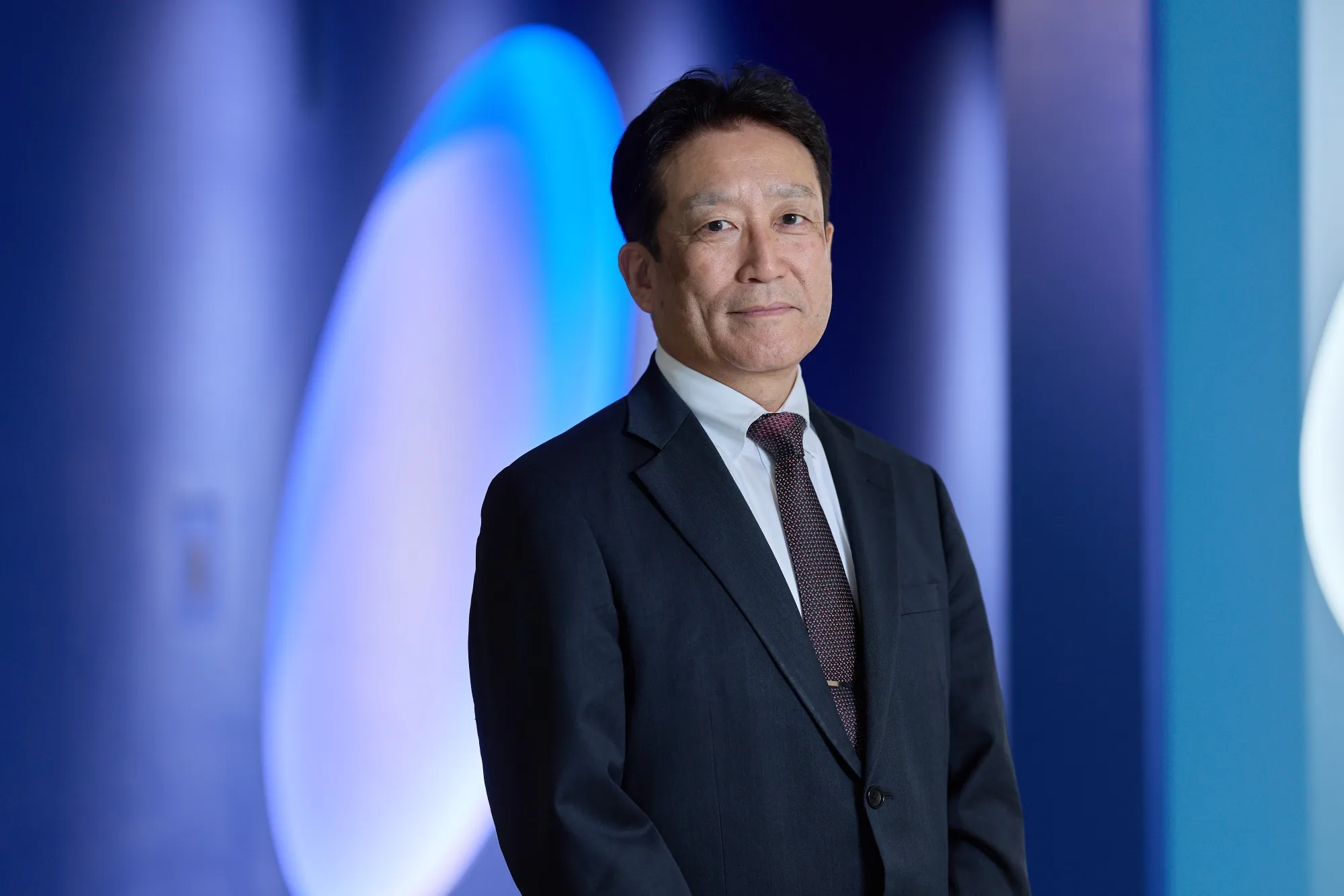 フジクラの岡田社長（１５日・都内）