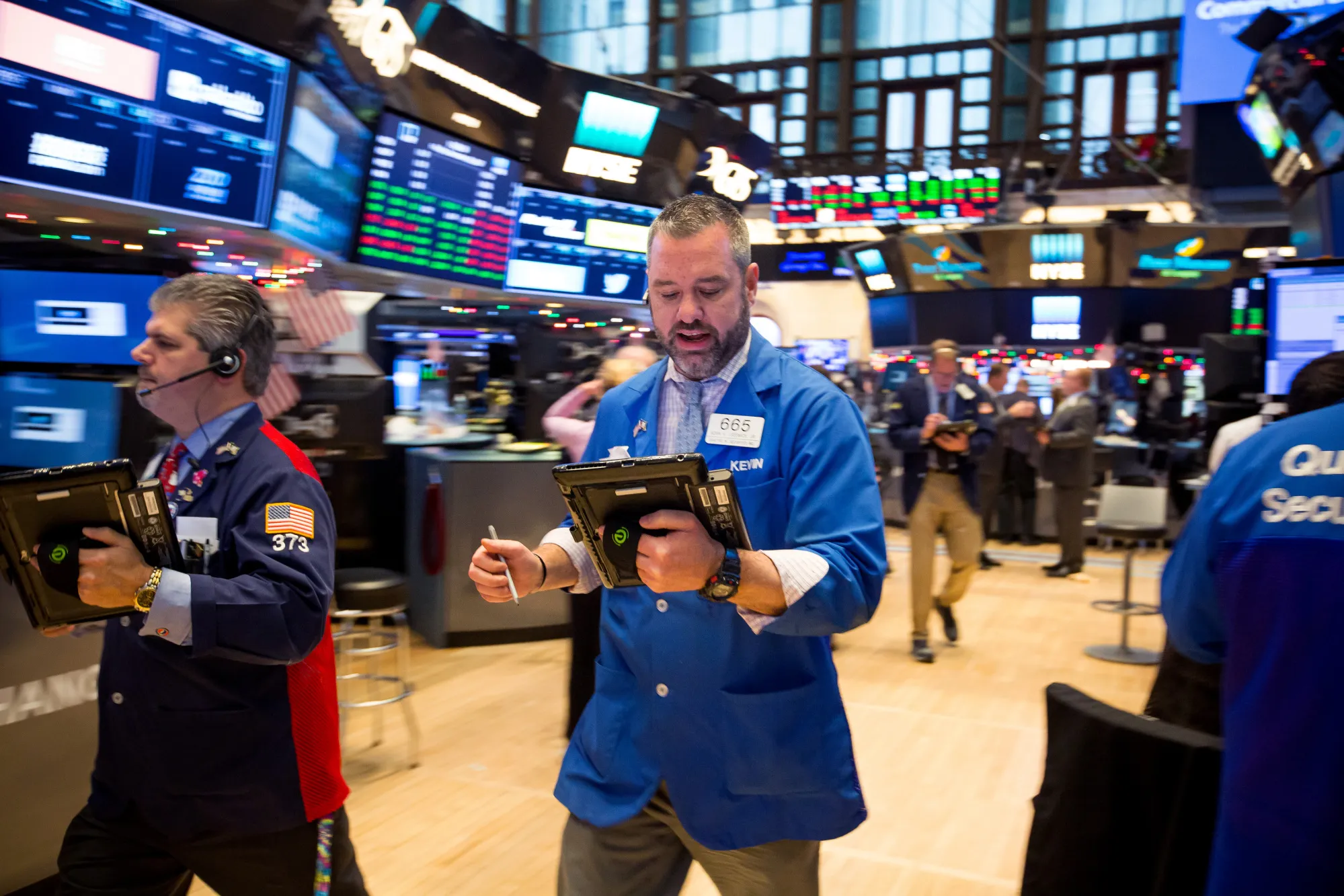 Traders work on the floor of the New York Stock Exchange in New York, on Dec. 15, 2017.&nbsp;