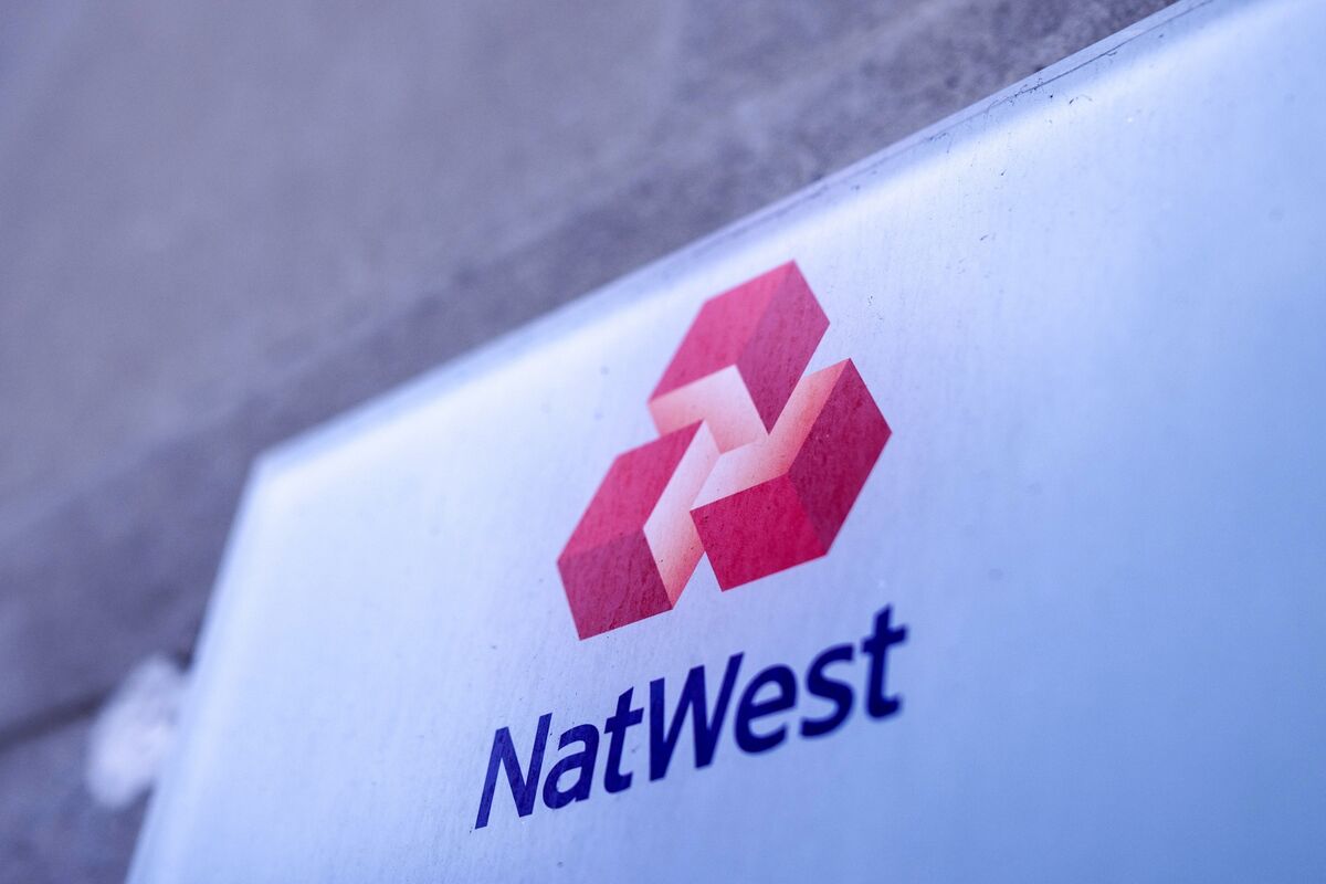 bloomberg.com - William Shaw - NatWest Shifts Wealth Operations From Switzerland to Cut Costs