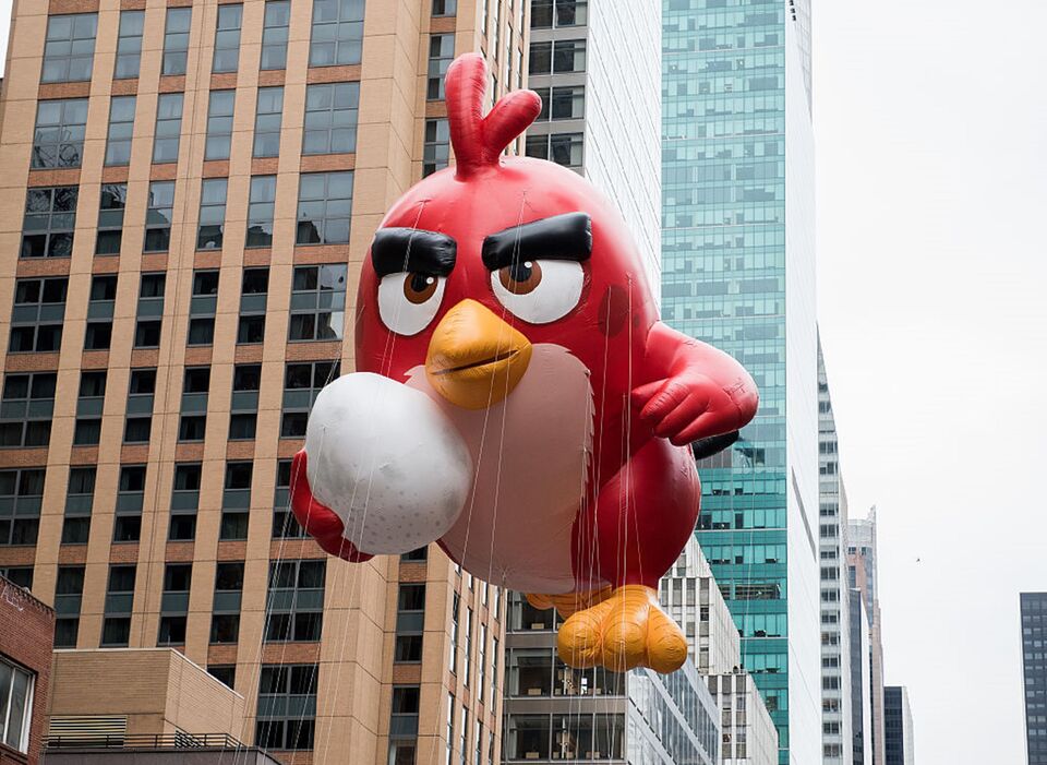 angry-birds-revenue-rises-as-rovio-spends-more-to-lure-players-bloomberg