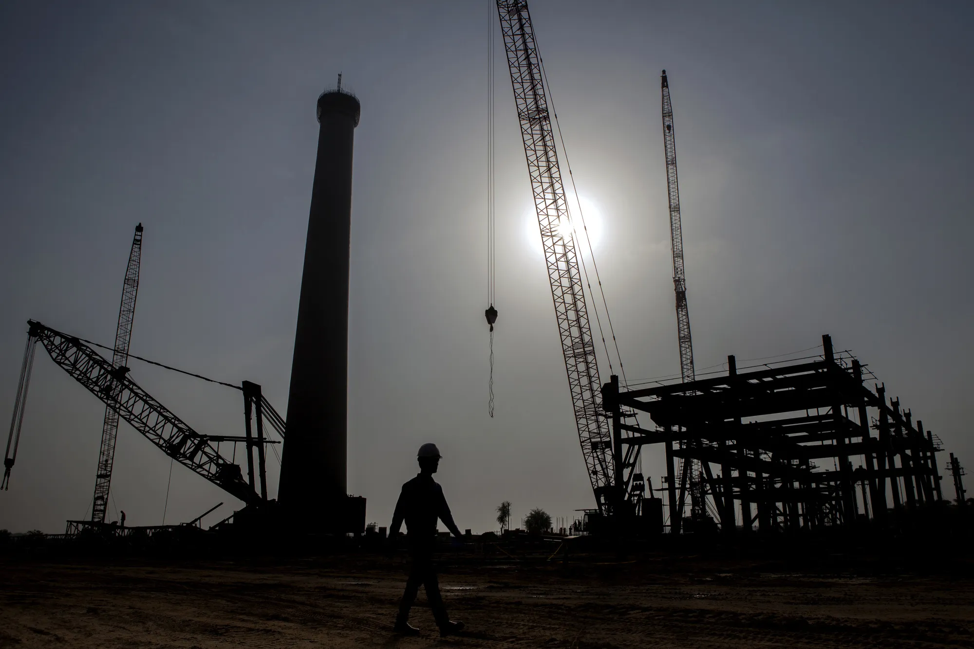 Coal Addiction Spreads As Chinese Workers Dig in Pakistan Desert