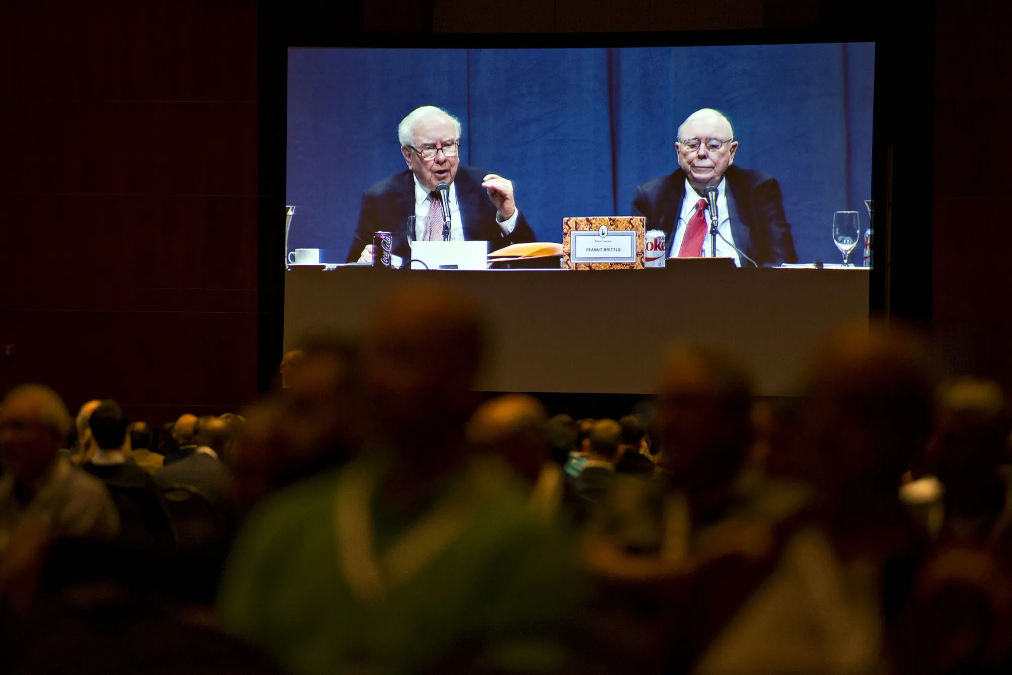Charlie Munger Most Famous Quotes and Sayings on Bitcoin, Politics, Life -  Bloomberg