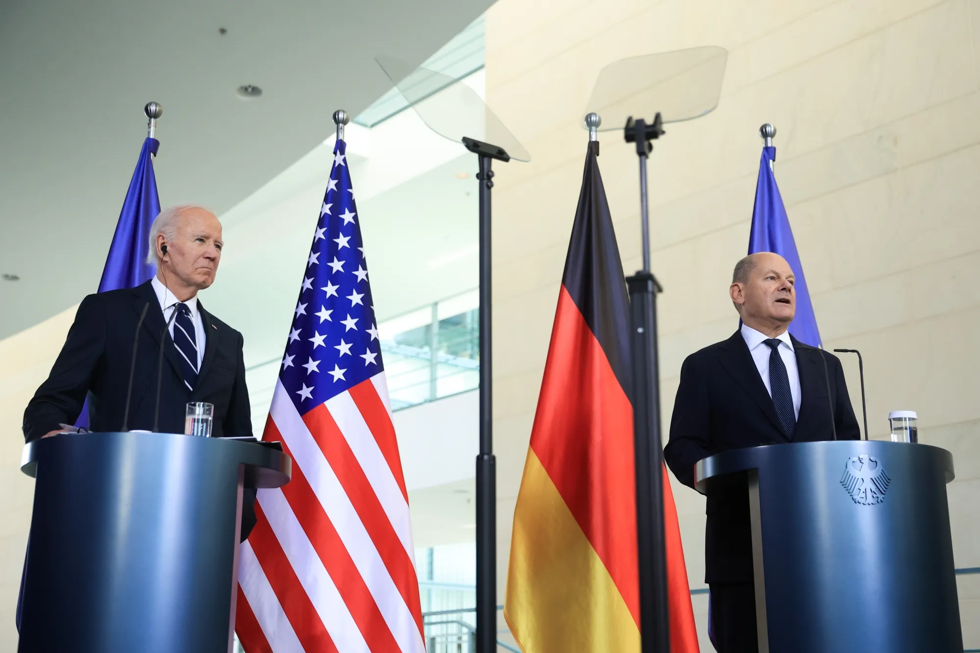 Biden Urges Allies to Hold the Line on Ukraine Ahead of Winter - Bloomberg