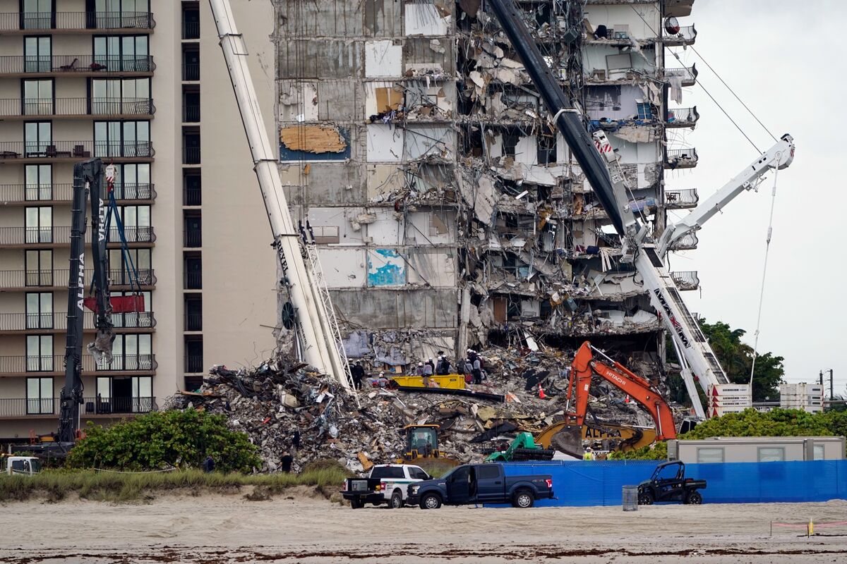 Miami Condo Collapse Latest News: Officials Plan to Demolish Champlain ...