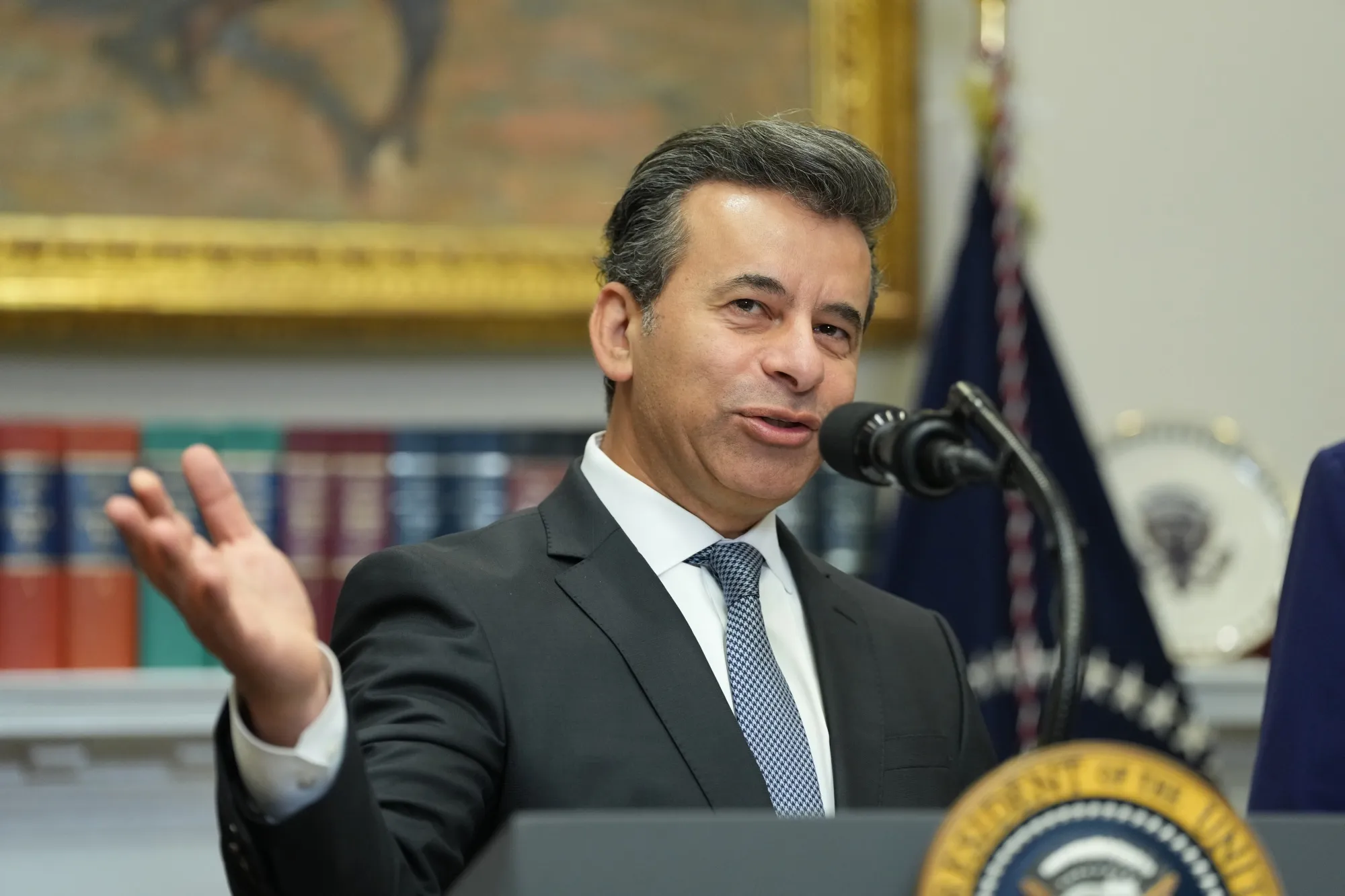 FDA Names Acting Leaders for Inspections, Tobacco Regulation
