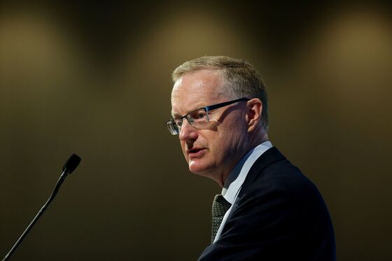 Hedge Funds Look for RBA’s Lowe to Kickstart Aussie Dollar Rally