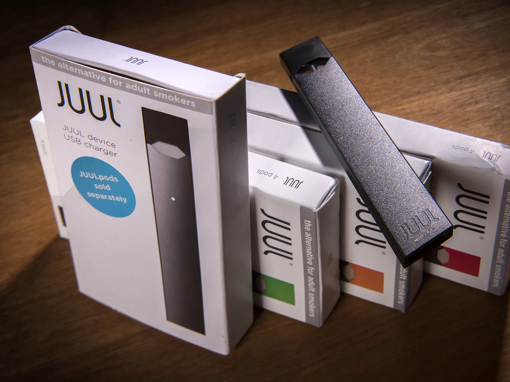 juul device for sale ebay Juul-device Charger - Starter Kit Includes 4 Flavor Pods Fast for sale  online main image 0