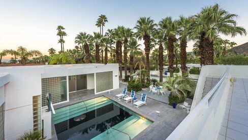 Palm Springs' "Miami Vice House" was built in 1954 and relies heavily on glass brick.