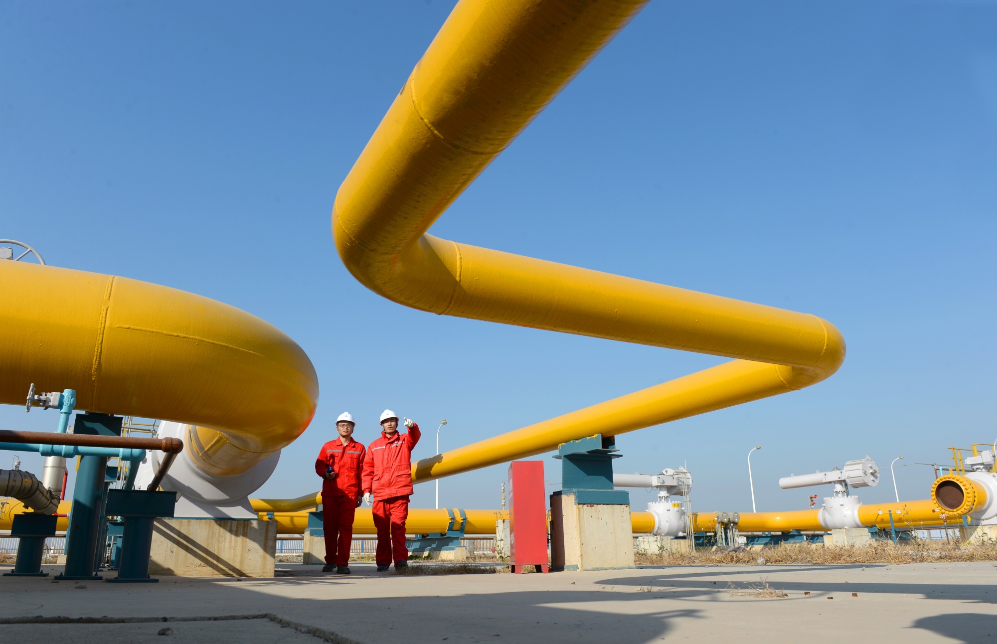 Germany clinches long-term gas supply deal with Qatar