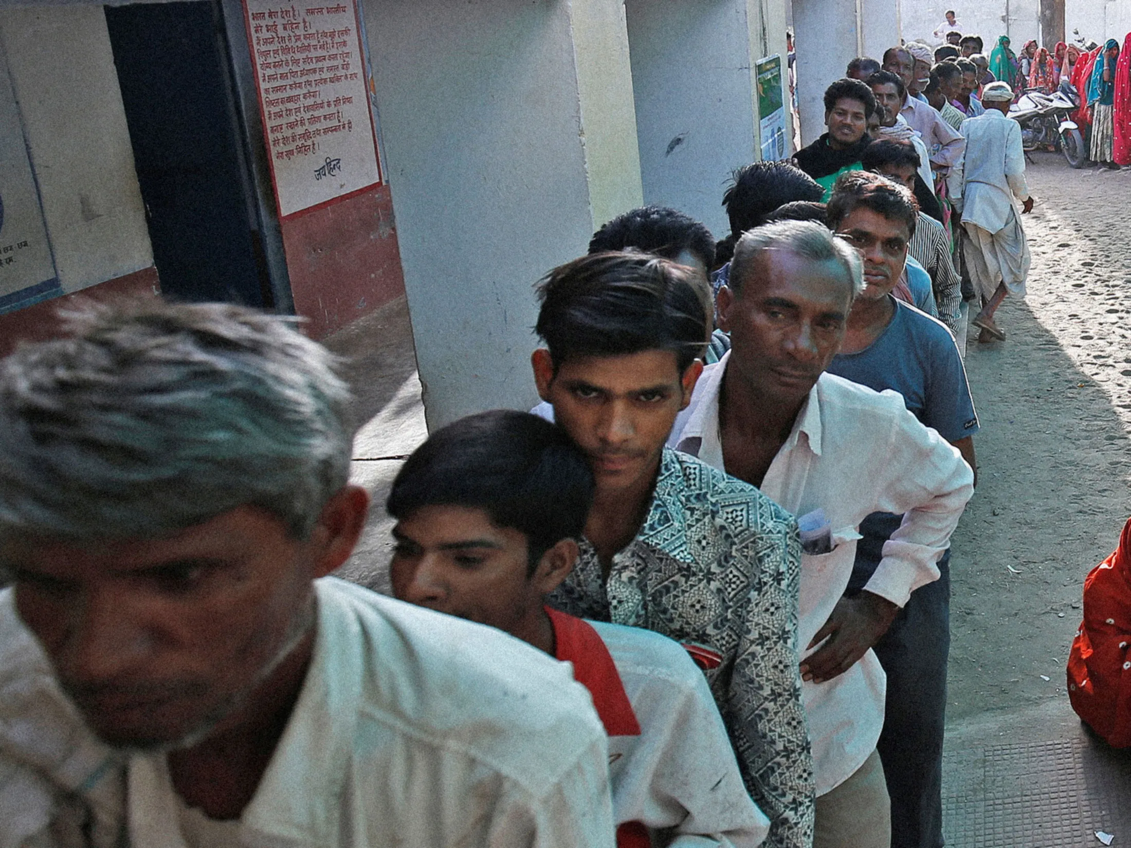 Queuing to vote in the Sirohi district, Rajasthan state, on April 29.