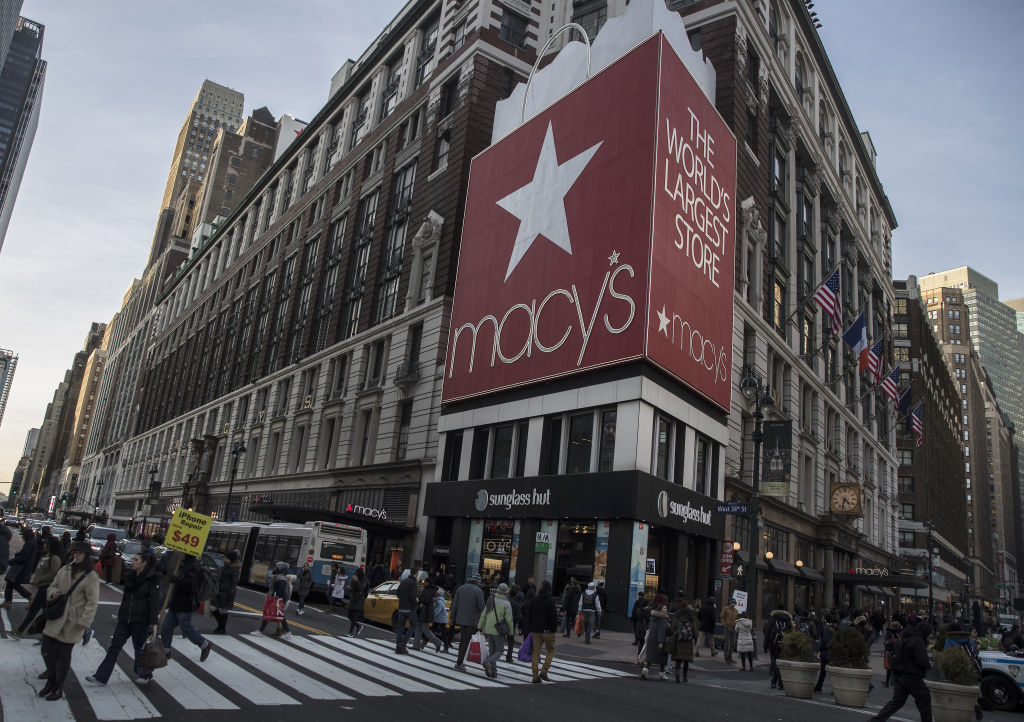 Macy’s Upgrades By Becoming Less Like Macy’s - Bloomberg