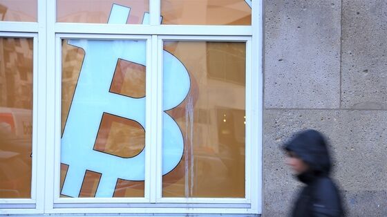 Bitcoin Climbs to $51,000, Hits Highest in More Than Two Weeks