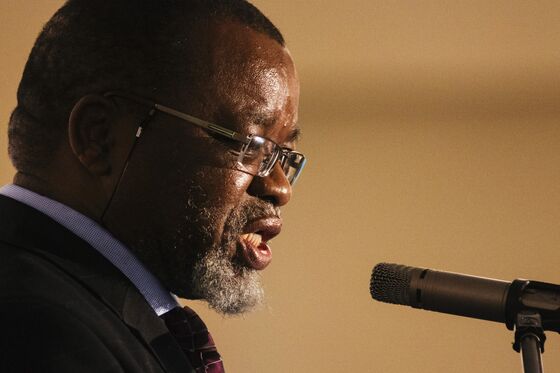 South African Minister Denies Corruption in Electricity Feud