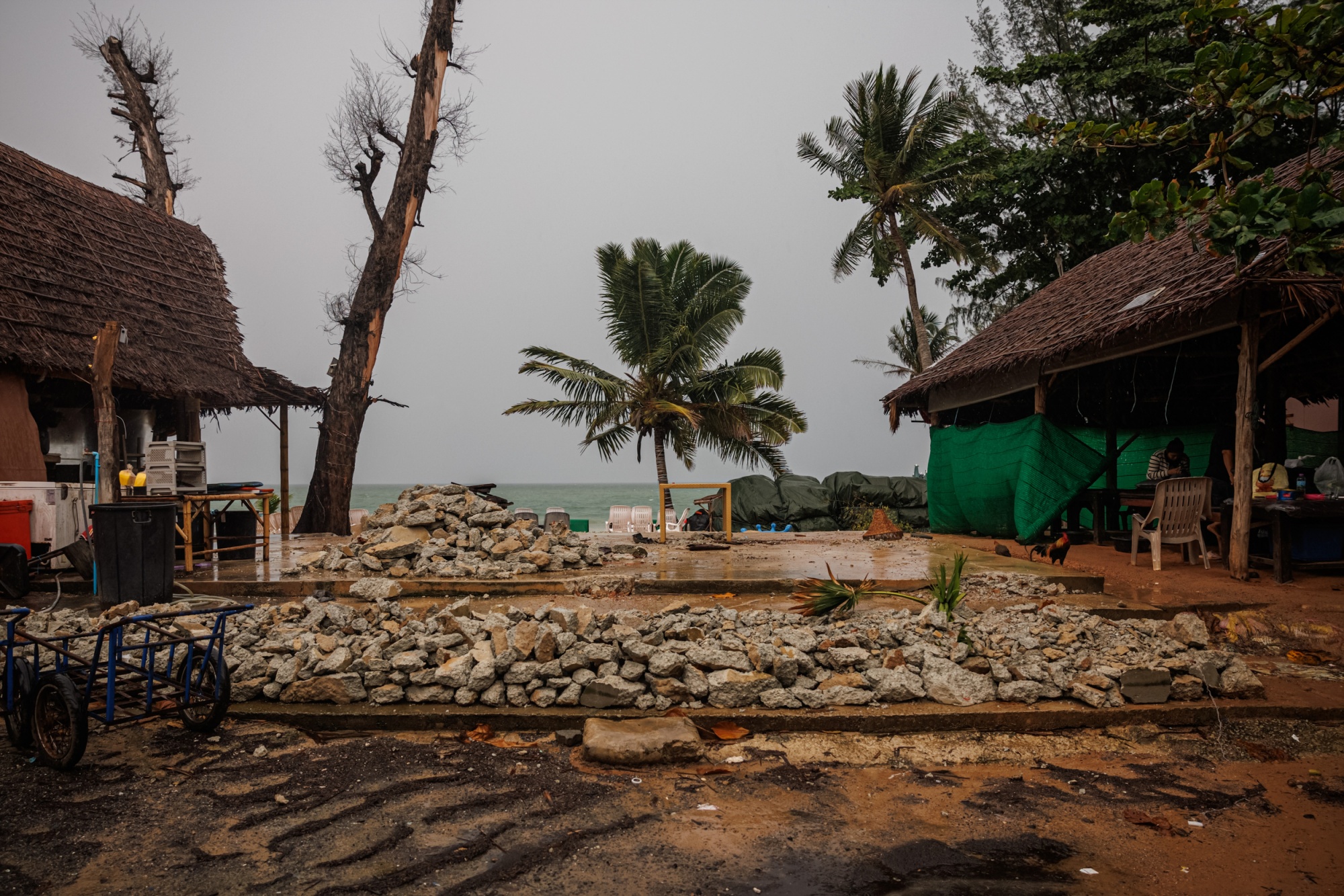 Image associated with story "As Thailand Cracks Down on Foreigners, a Tourist Paradise Reconsiders Its Welcome"