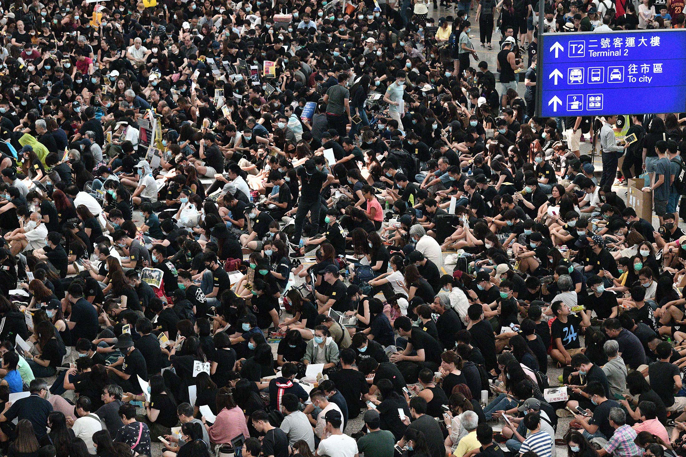 Materialisme martelen Verschrikking Hong Kong's Massive Protests Raise Ominous Questions About 2047 - Bloomberg