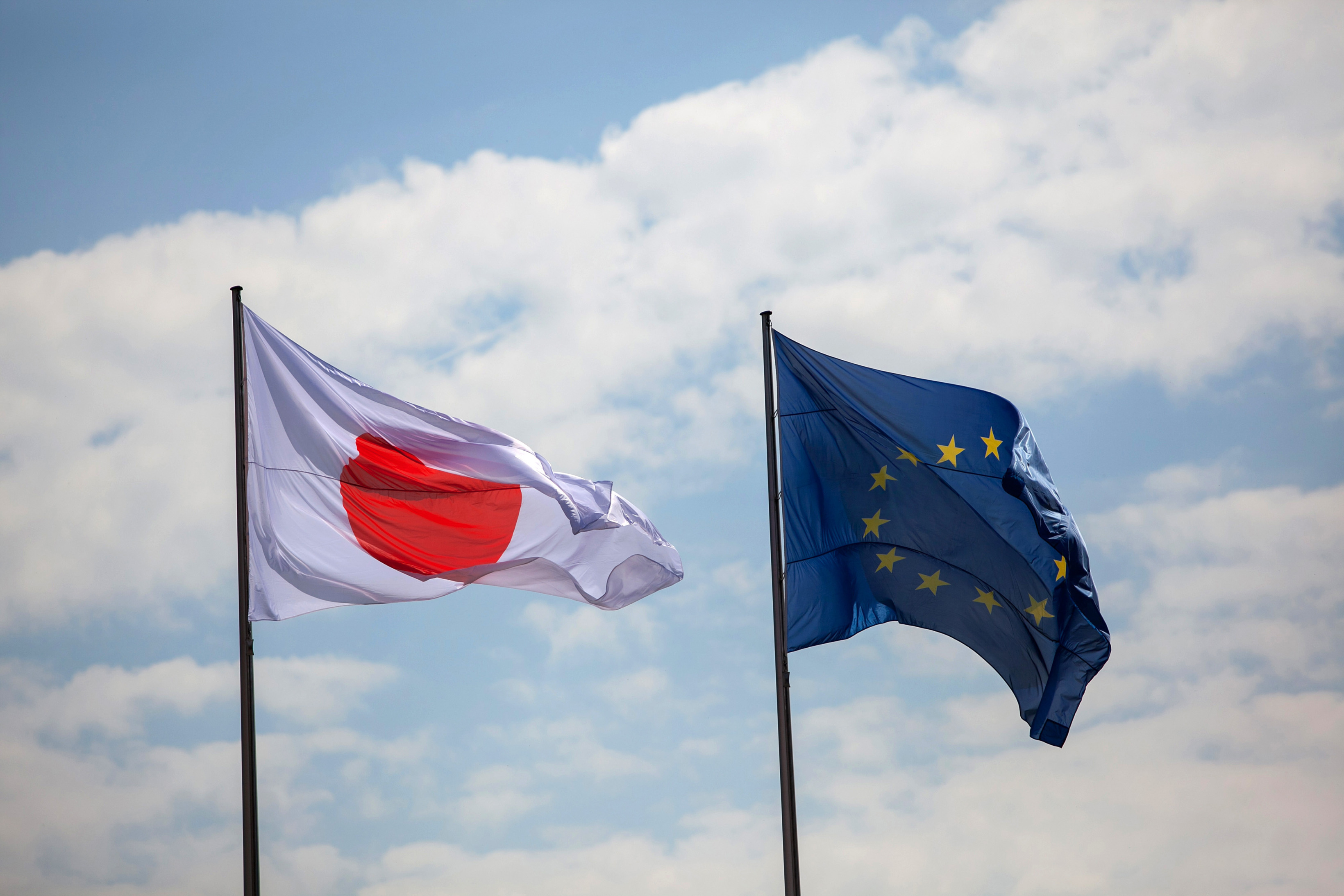 New free trade agreement approved between EU and Japan