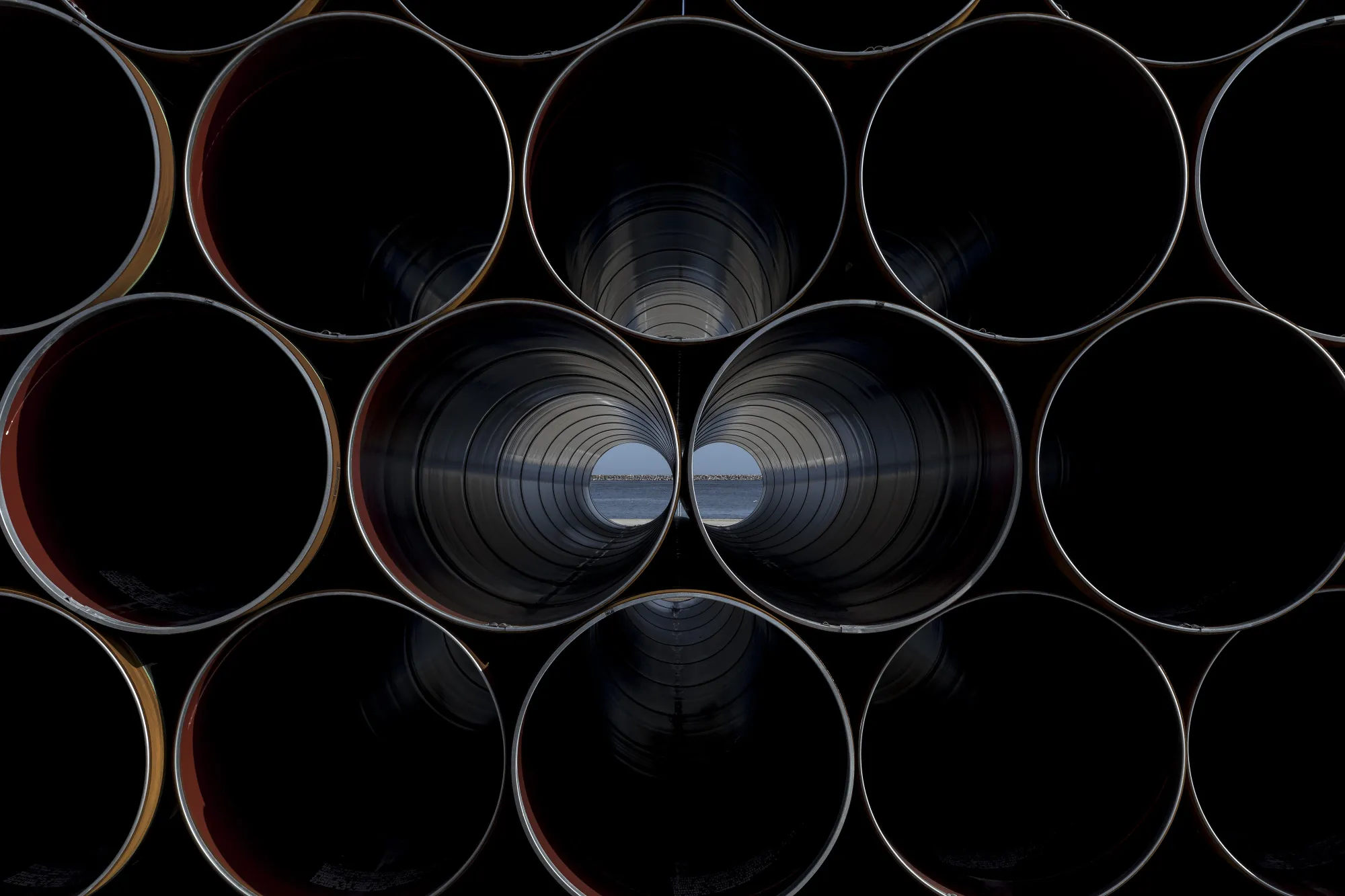 Gas pipes
