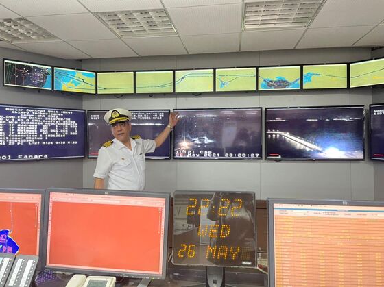 Six Days in Suez: The Inside Story of the Ship That Broke Global Trade