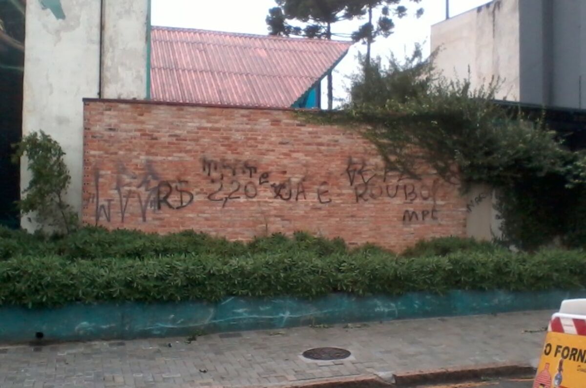 There talking about sex in Curitiba