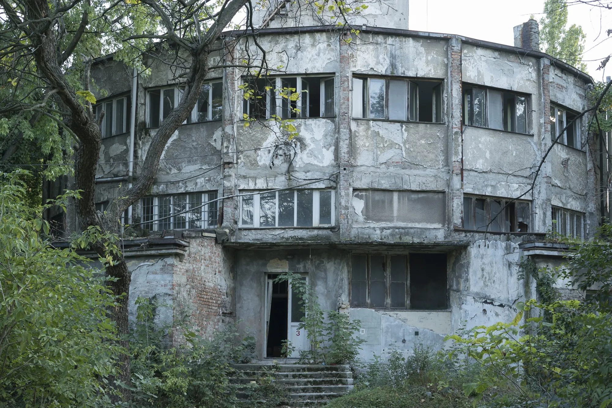 The former radio tower of Staro Sajmiste in Belgrade in 2017.&nbsp;
