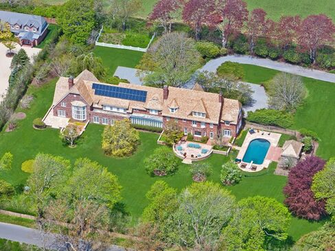 Coopers Neck Lane is the most expensive street in the Hamptons, and one of the priciest in the U.S.