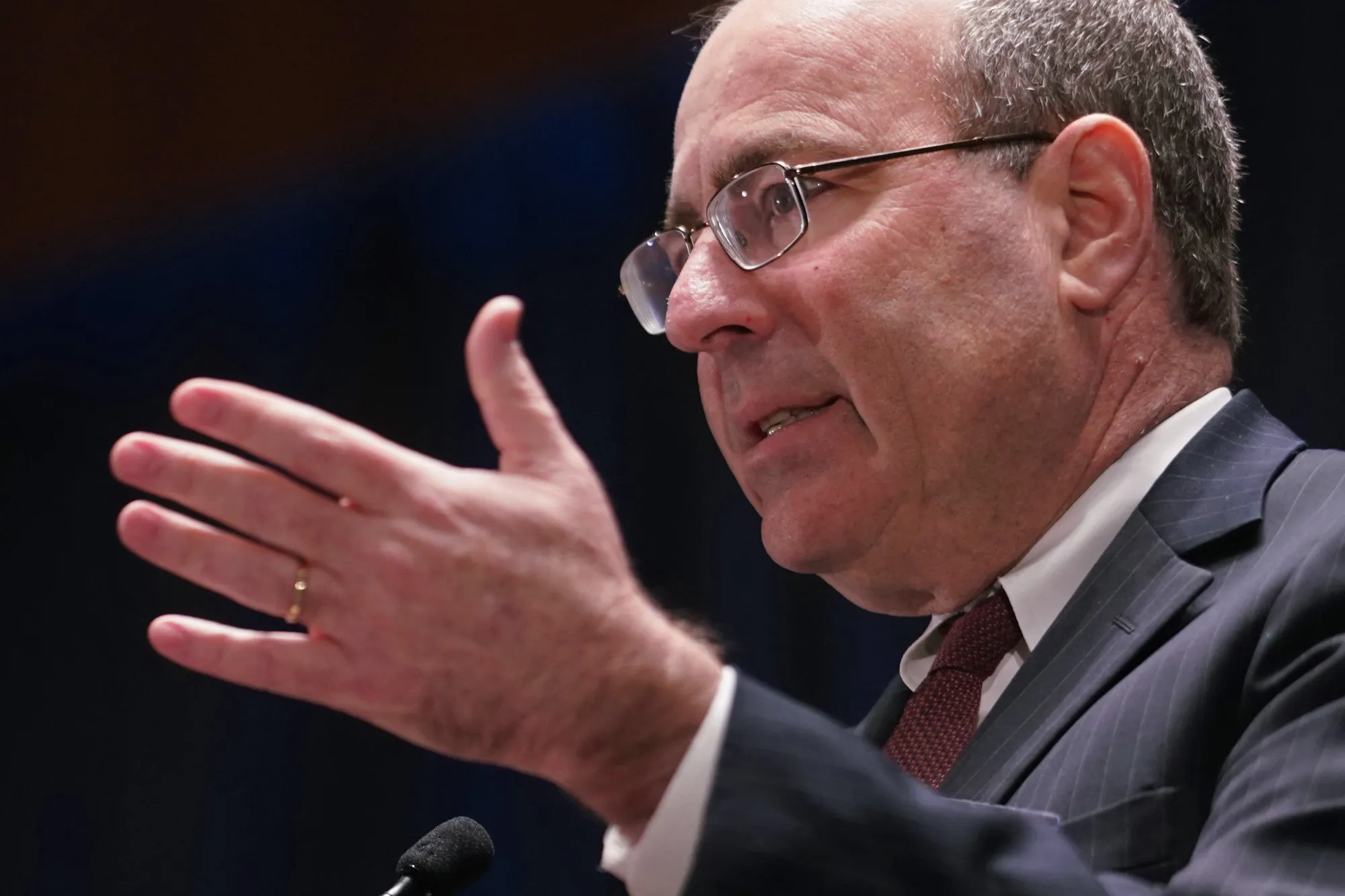 Tom Barkin Barkin de Fed: perspectiva 2025 es positiva e inflación bajará - Bloomberg