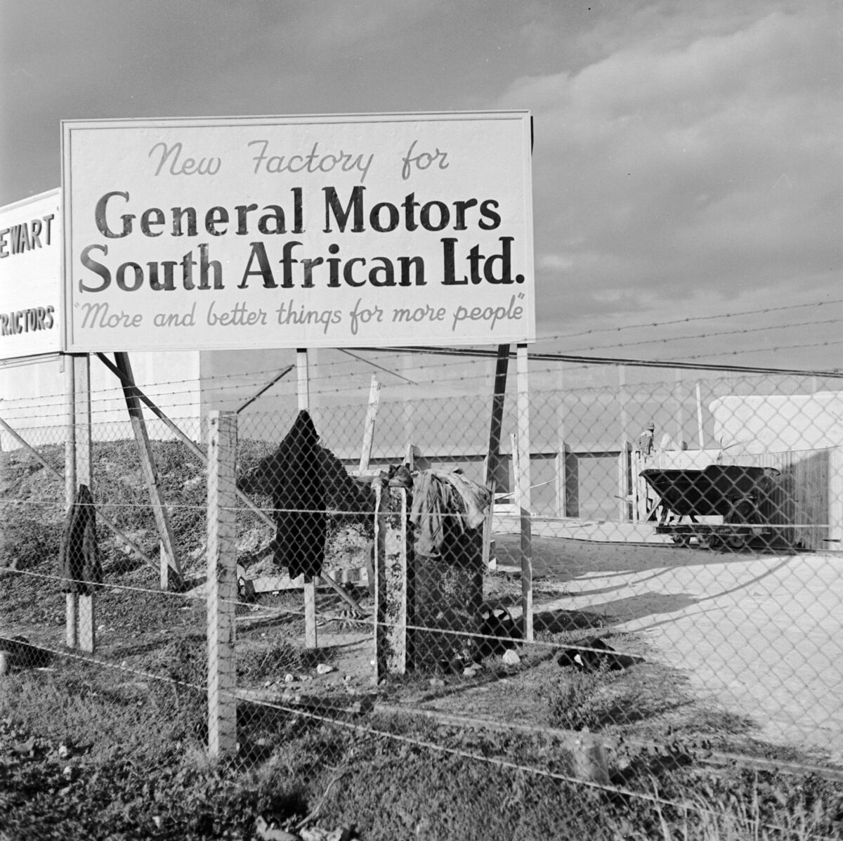 GM Ends S. African Production After 90 Years With Isuzu Deal Bloomberg