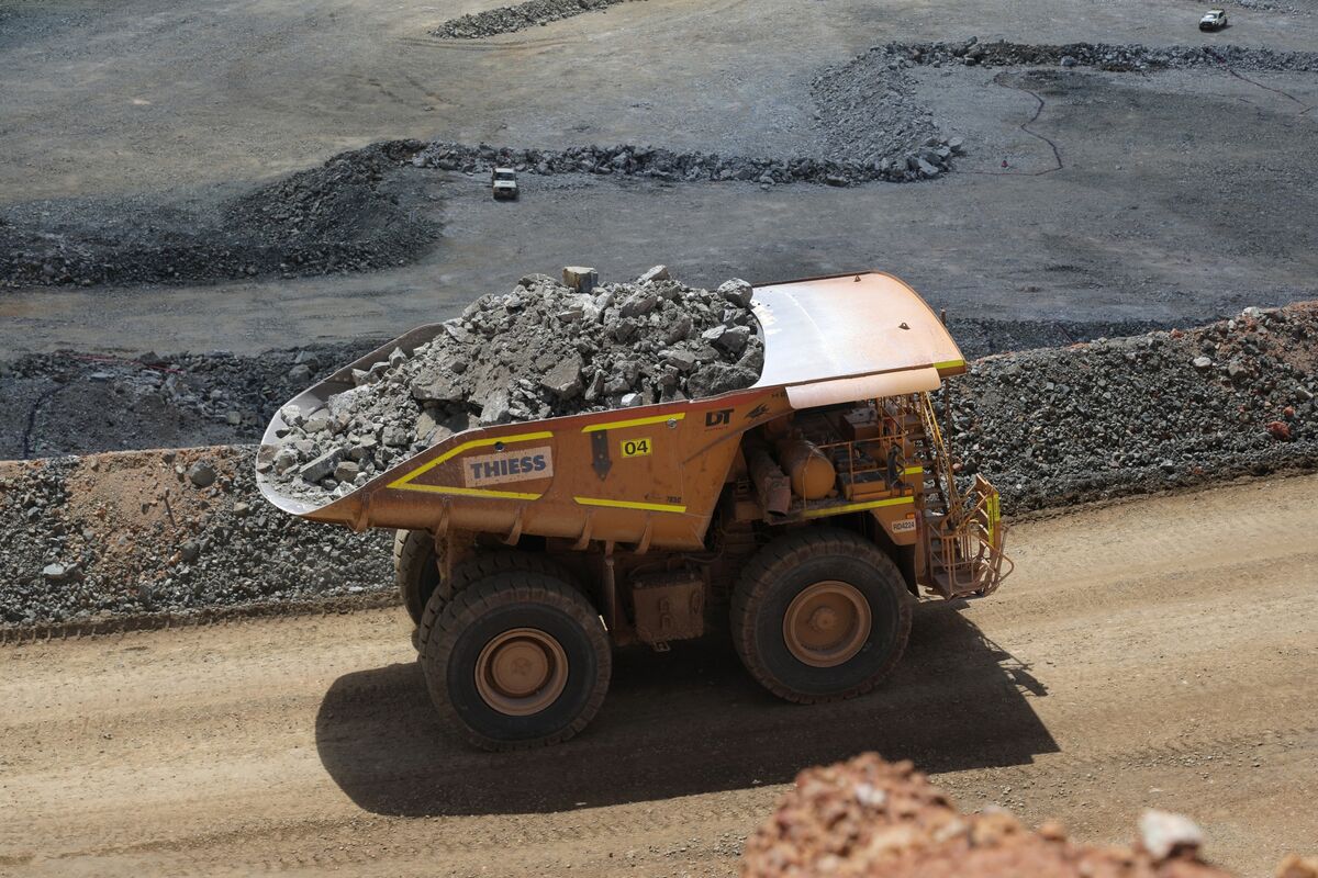 Canada-Focused Lithium Miner Gets Price Floor for Supply Deal