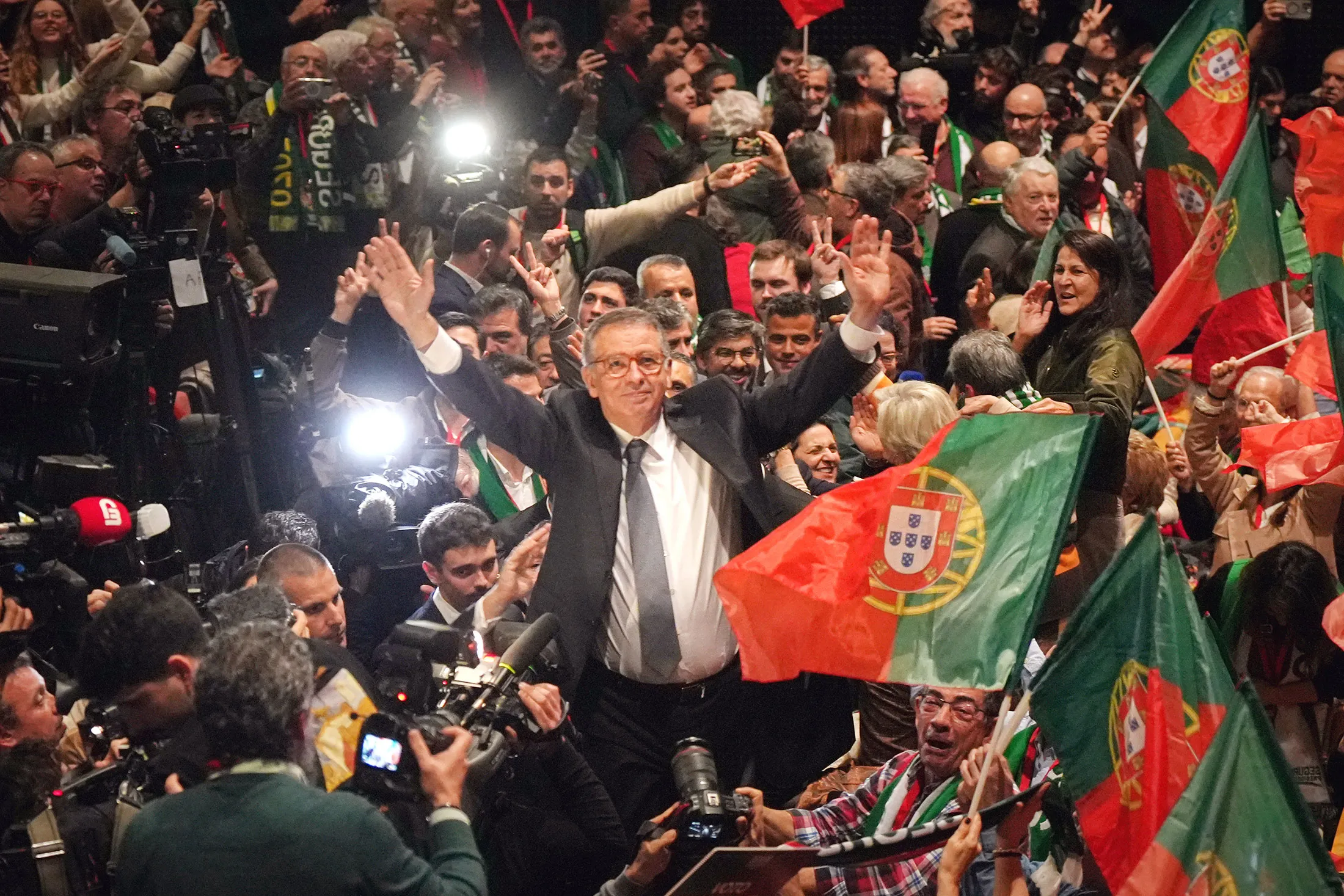 António José Seguro celebrates with supporters in Lisbon, on Feb. 8.
