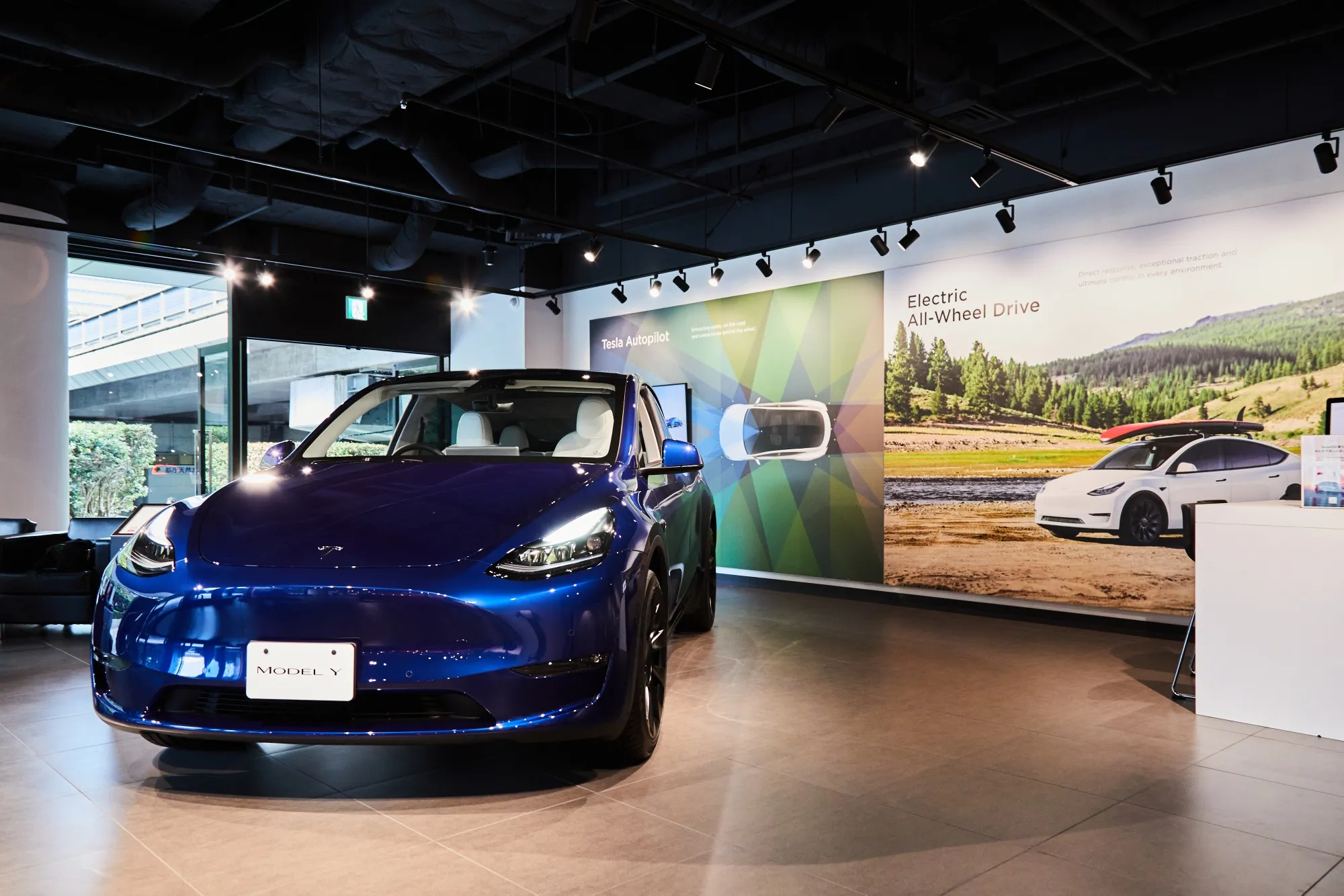 Uber has&nbsp;rolled out 30 Tesla Model Ys and will increase&nbsp;that to 100 electric cars during 2024.