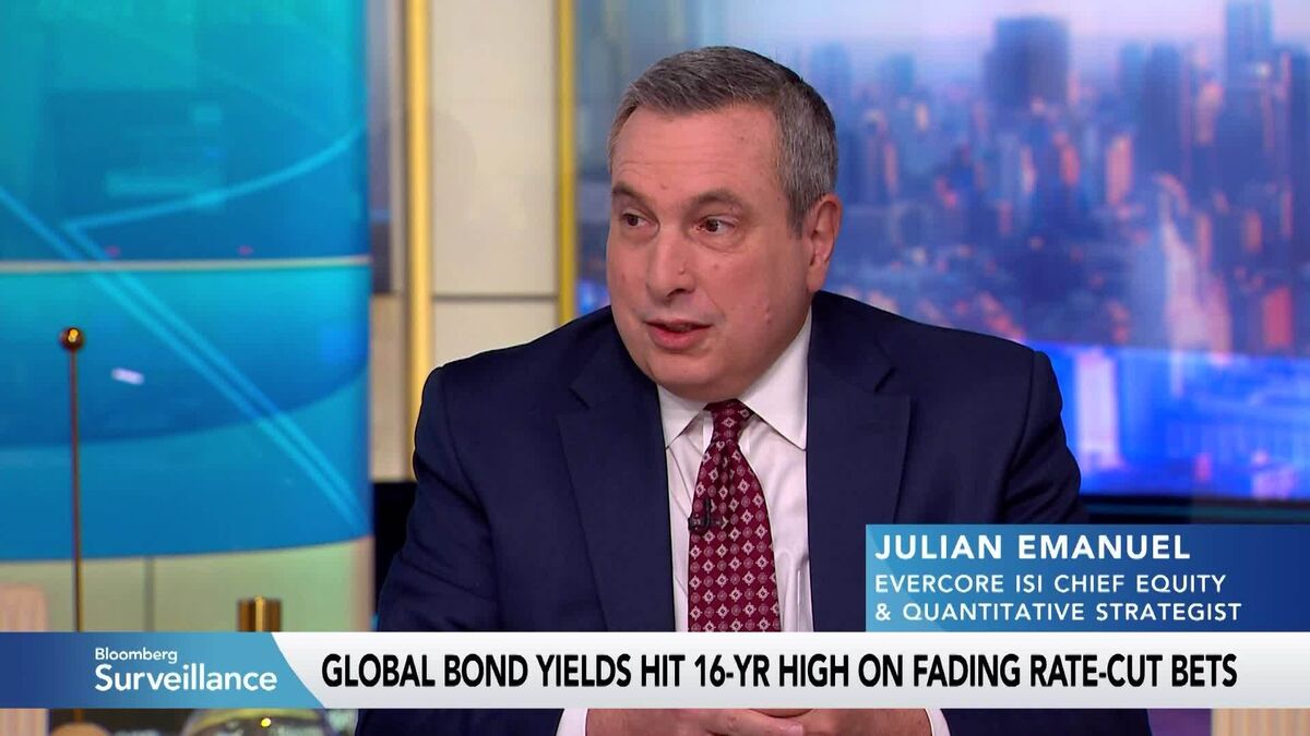 ⚫️ BLOOMBERG: "Rendimenti Obbligazionari Globali ai Massimi da 16 Anni: L'Analisi di Julian Emanuel di Evercore ISI"