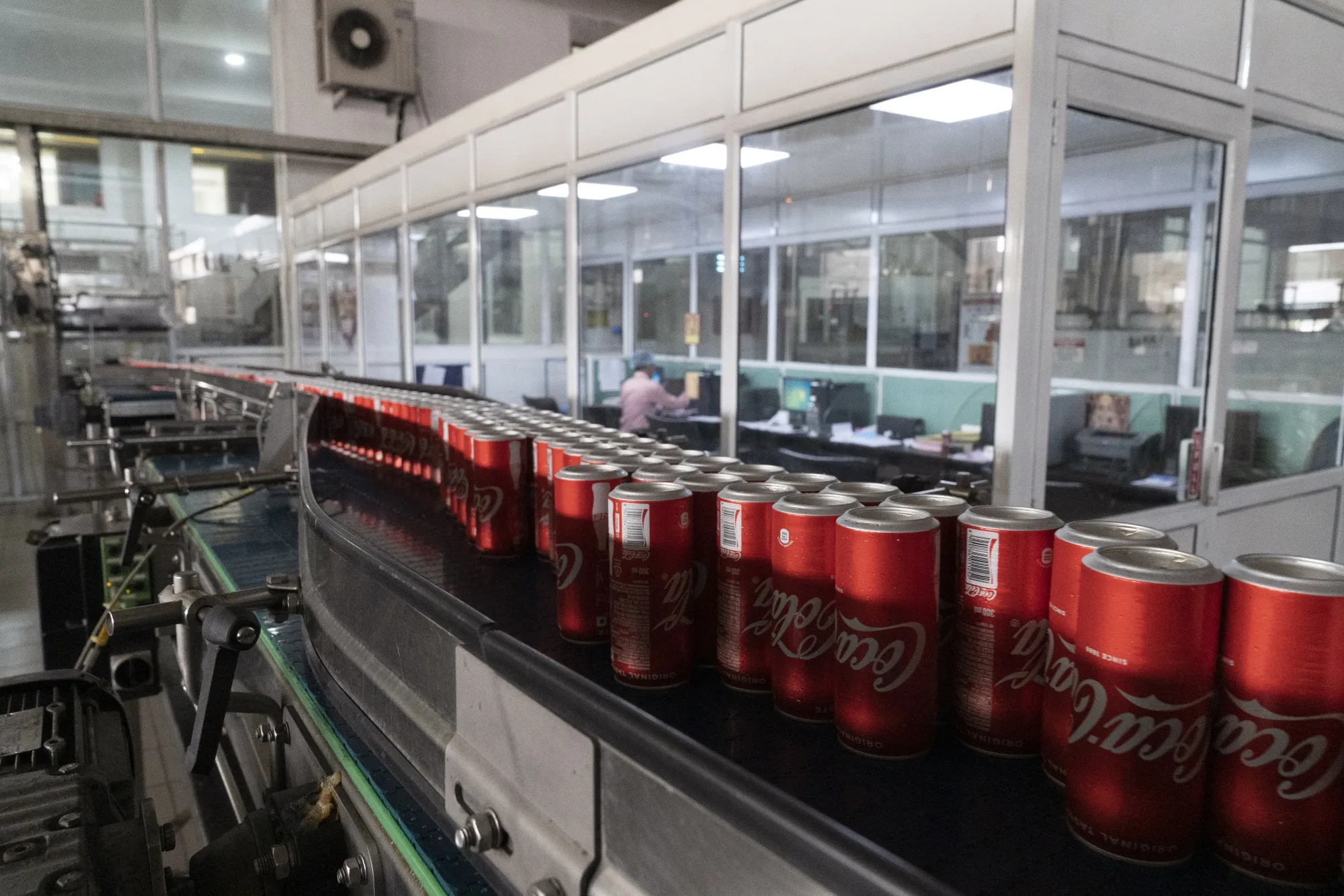 Coca-Cola to Sell 40% in India Bottling Unit to Jubilant Group - Bloomberg