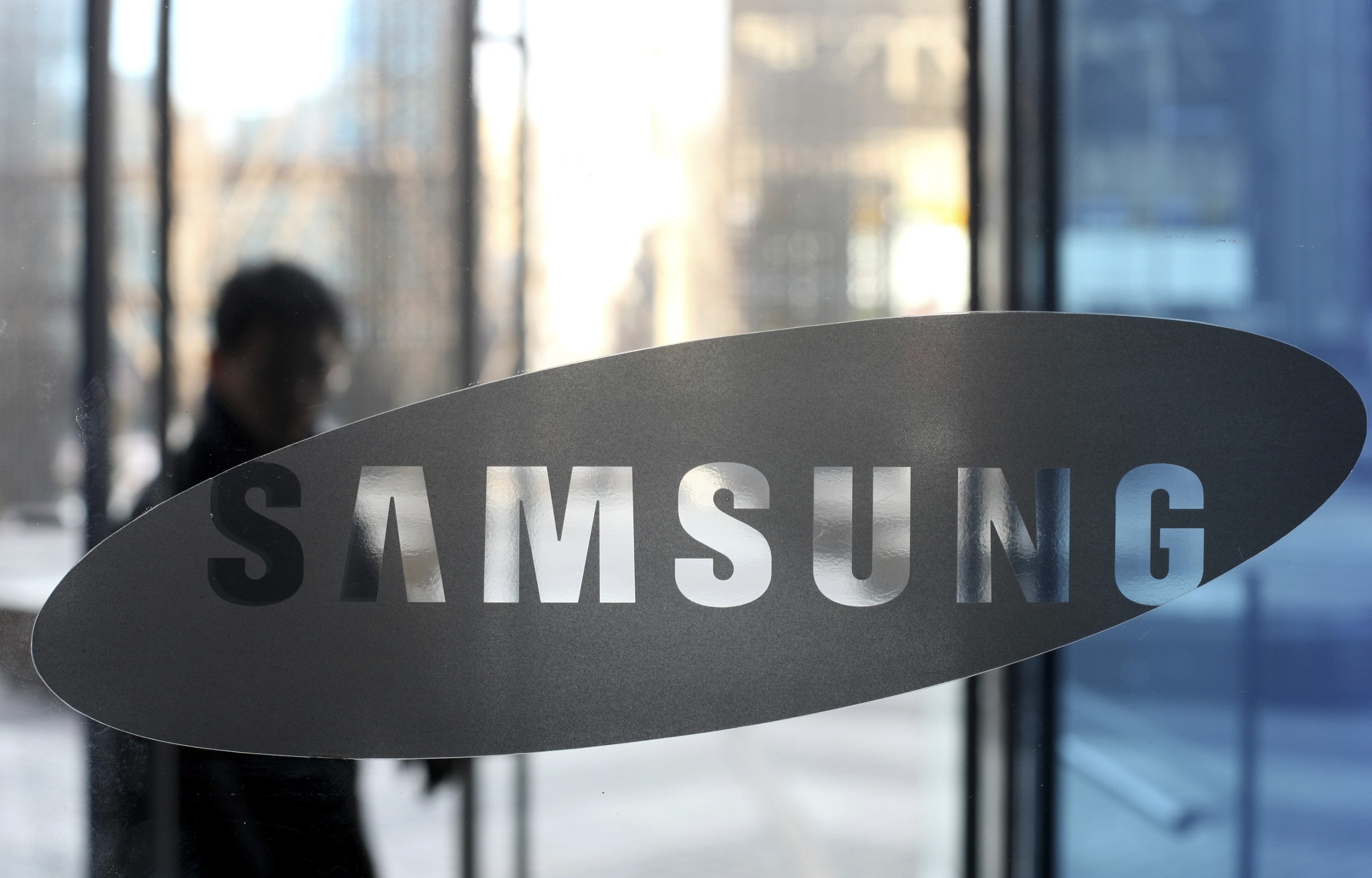 Samsung Electronic Co.&nbsp;is&nbsp;combining its teams in Toronto and Mountain View, California, creating the North America AI Center.