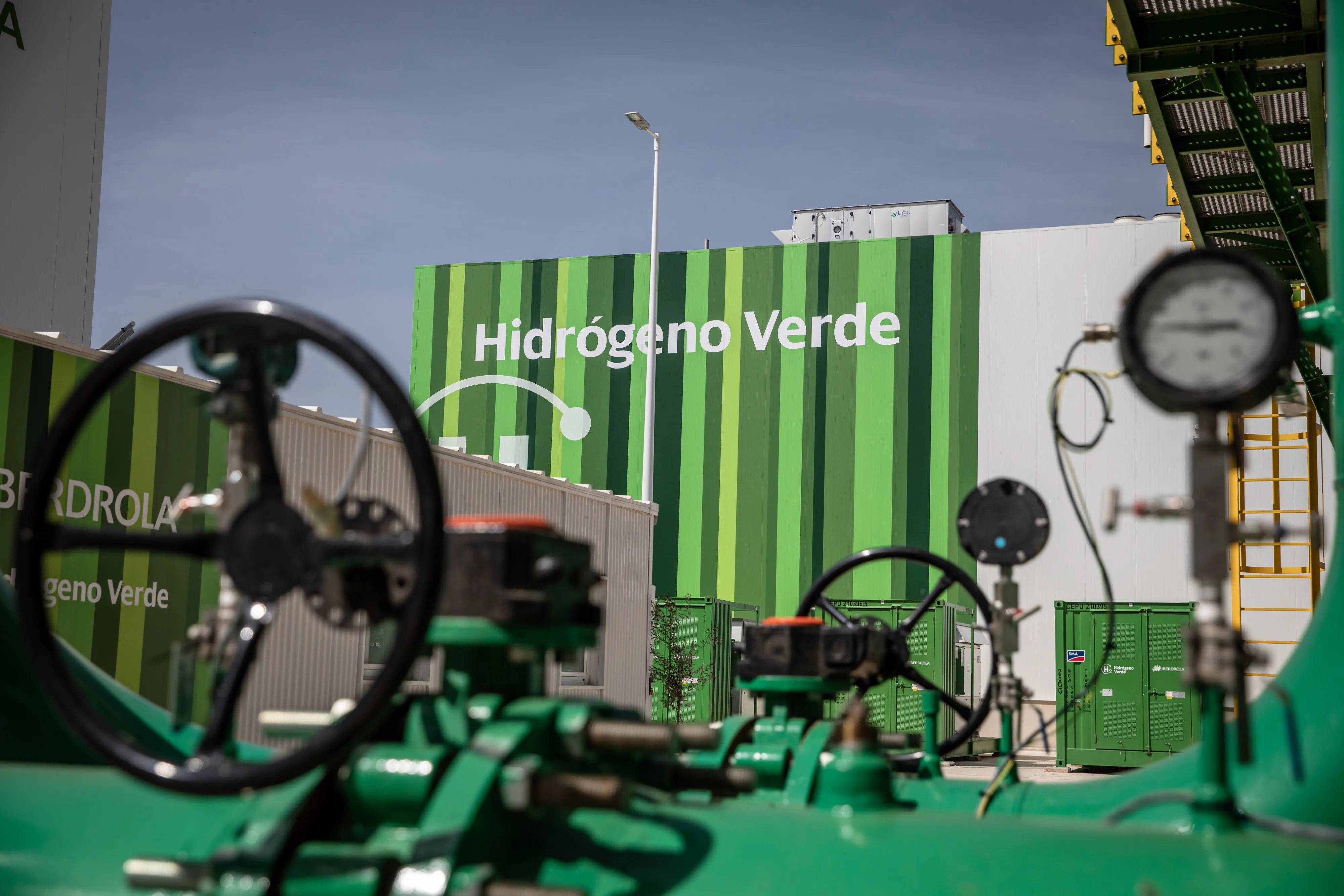 A green hydrogen&nbsp;electrolyzer during the final stages of construction at Iberdrola SA's Puertollano&nbsp;plant Spain.