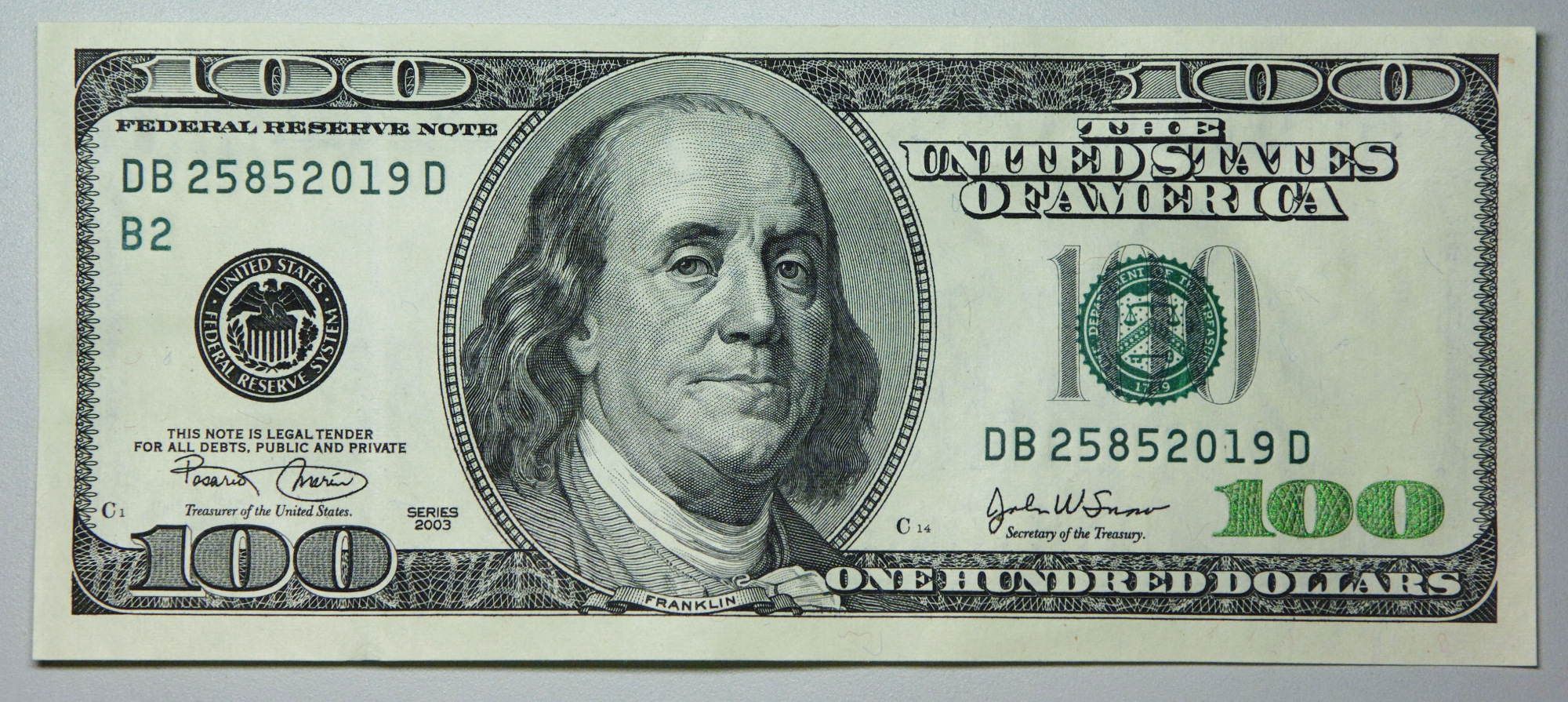 $100 bills aren't just for drug dealers - Bloomberg