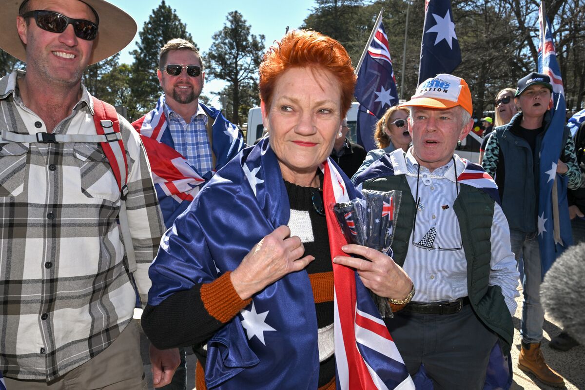 Far-Right Firebrand Pauline Hanson Rises in Australia After 30 Years on Fringes