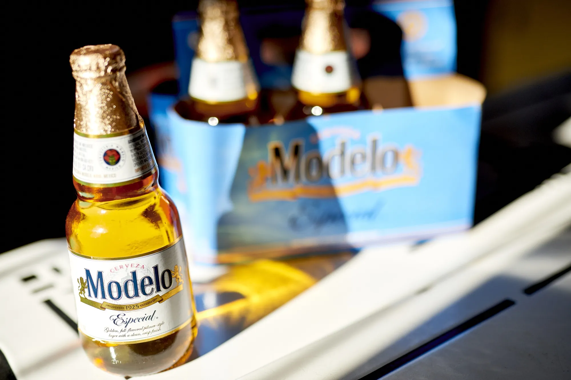 Modelo Especial beer