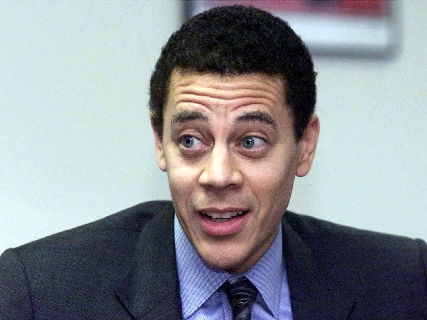 AT&T Names Former FCC Head William Kennard to Chairman Job Bloomberg