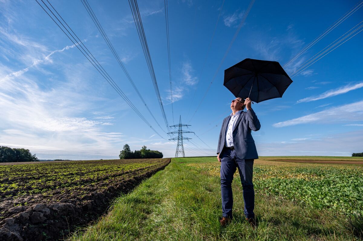 Energy Crisis in Germany Lowers Resistance to Renewables - Bloomberg