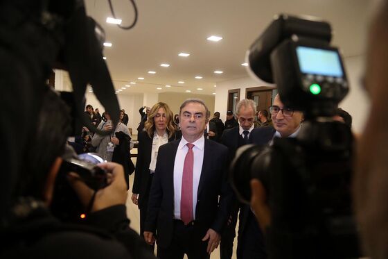 Fugitive Ghosn Promises New Revelations in Upcoming Book