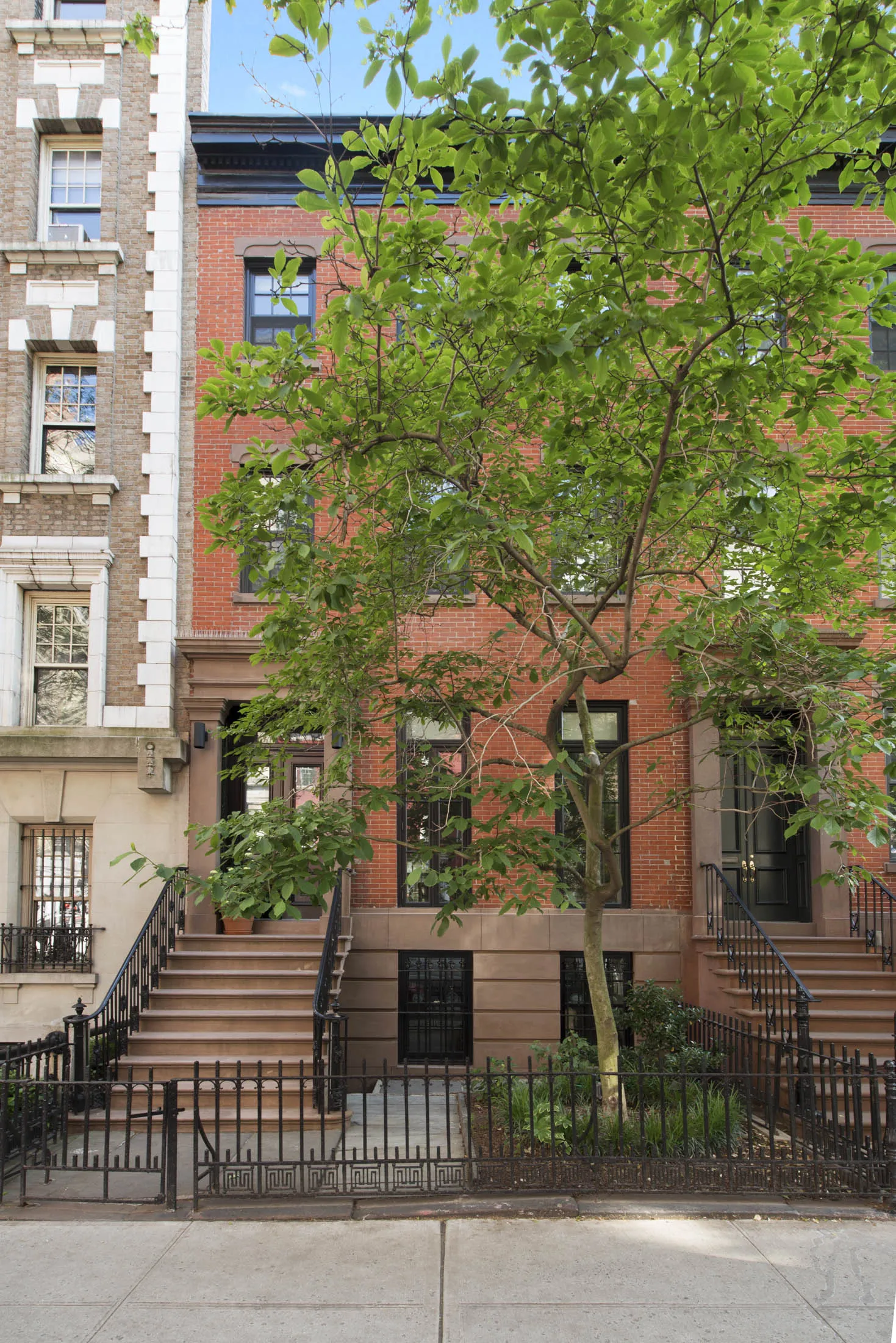 110 West 13th Street Townhouse: Mid-Century Design, Massive
