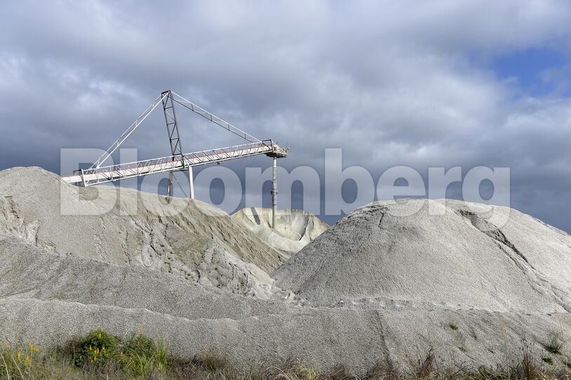 Operations at the Talison Lithium Mine