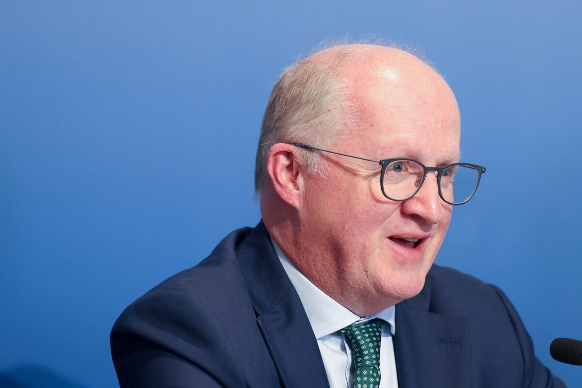 Euro-Zone Economy Quickens as Hit From Tariffs Approaches