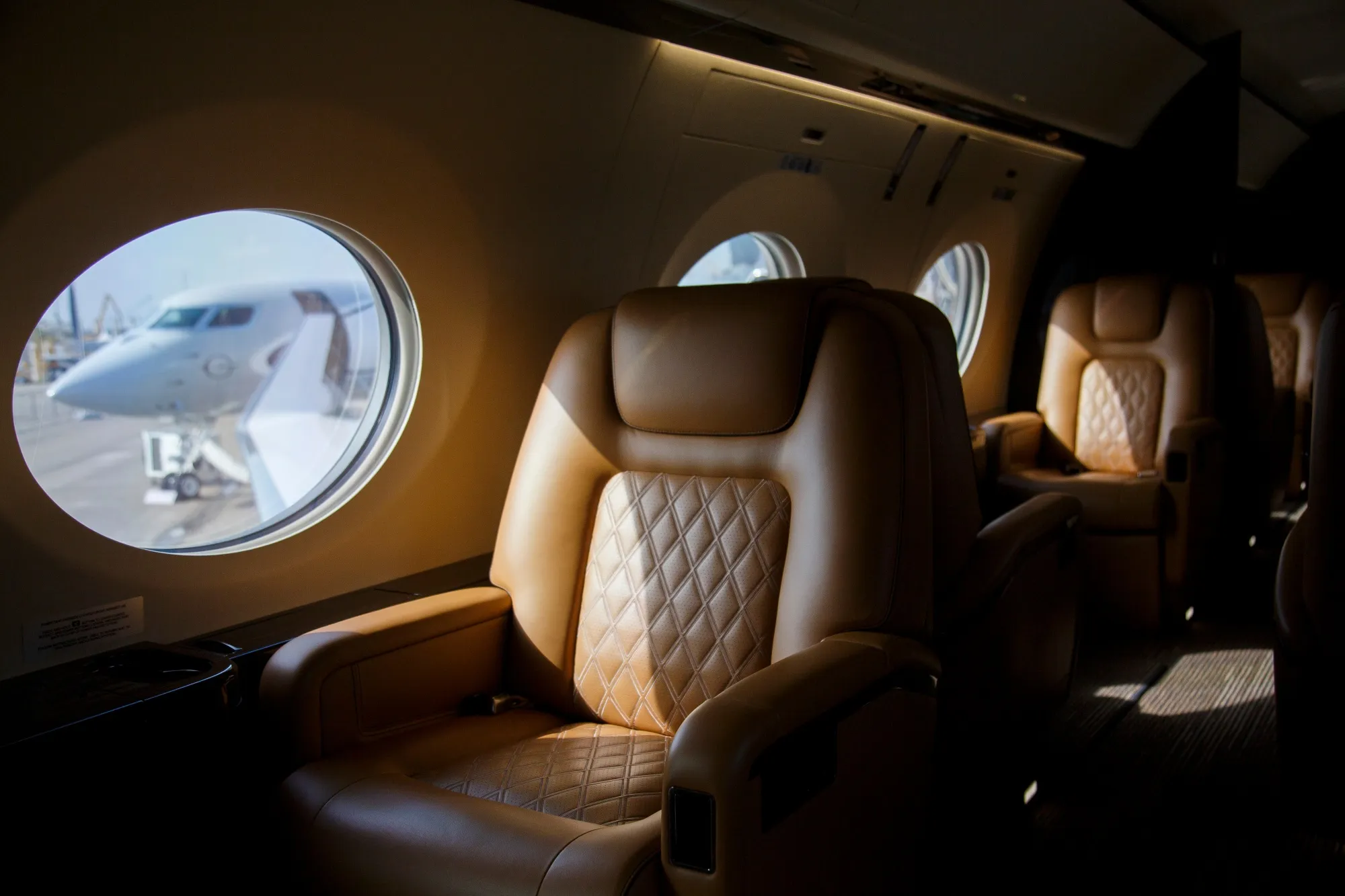 Seats onboard Gulfstream&nbsp;G500 business jet.
