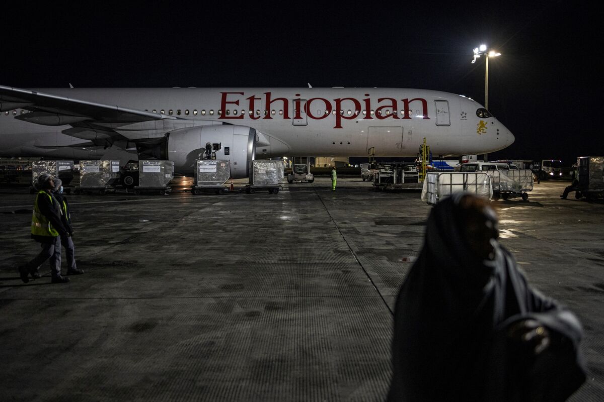 Somalia Threatens Ethiopian Airlines Flight Suspension