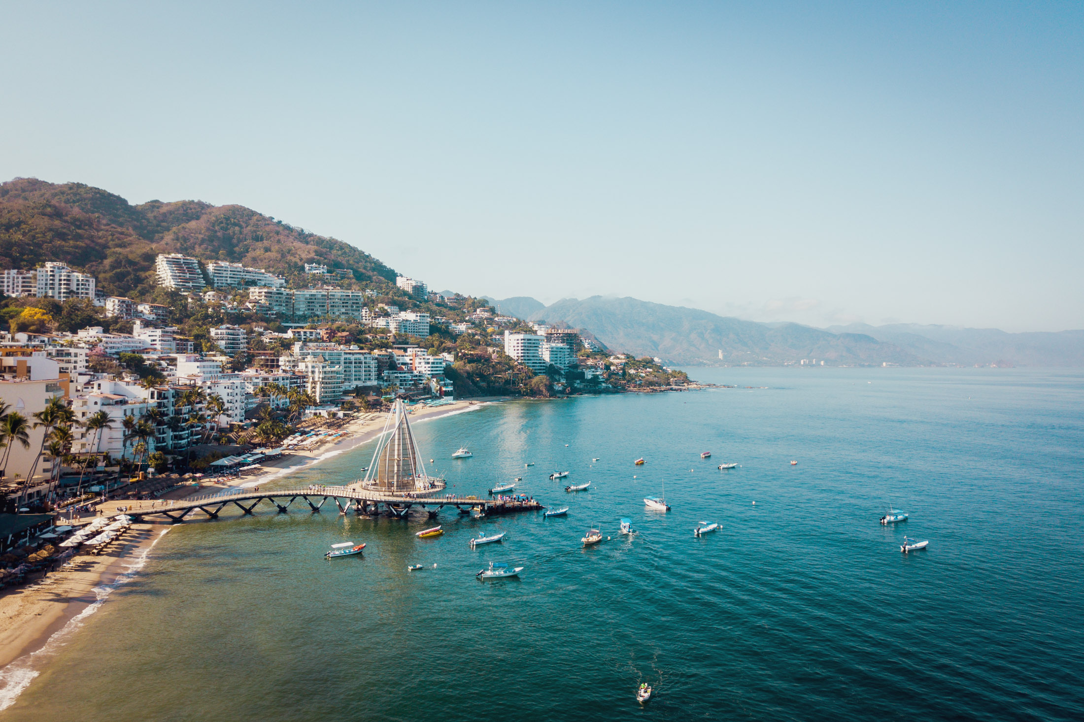 Mexico, Jalisco, Aerial view of Playa Los Muertos, beach and pier in Puerto Vallarta