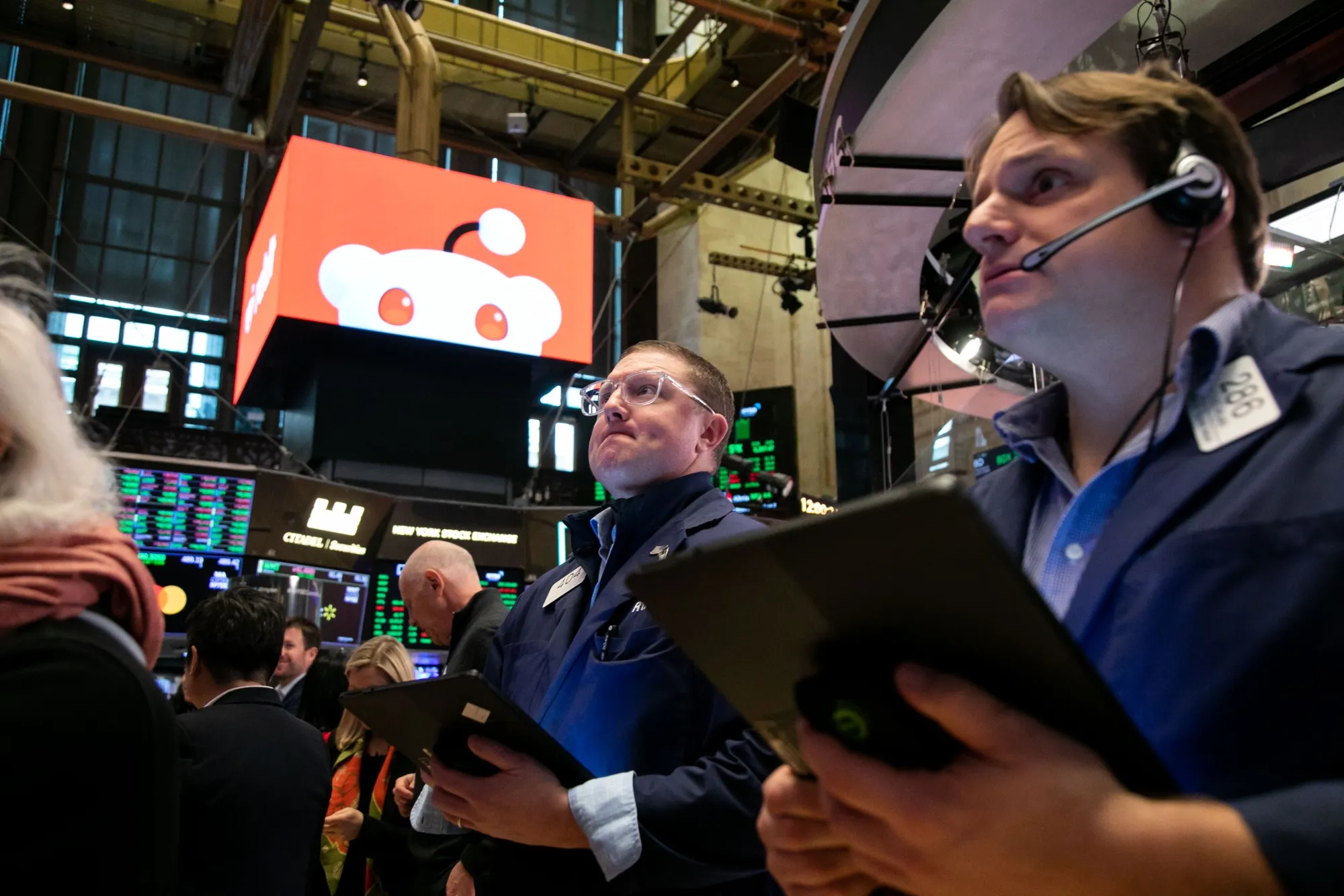 Reddit (RDDT) IPO Jump Delivers for Users and Longtime Investors - Bloomberg