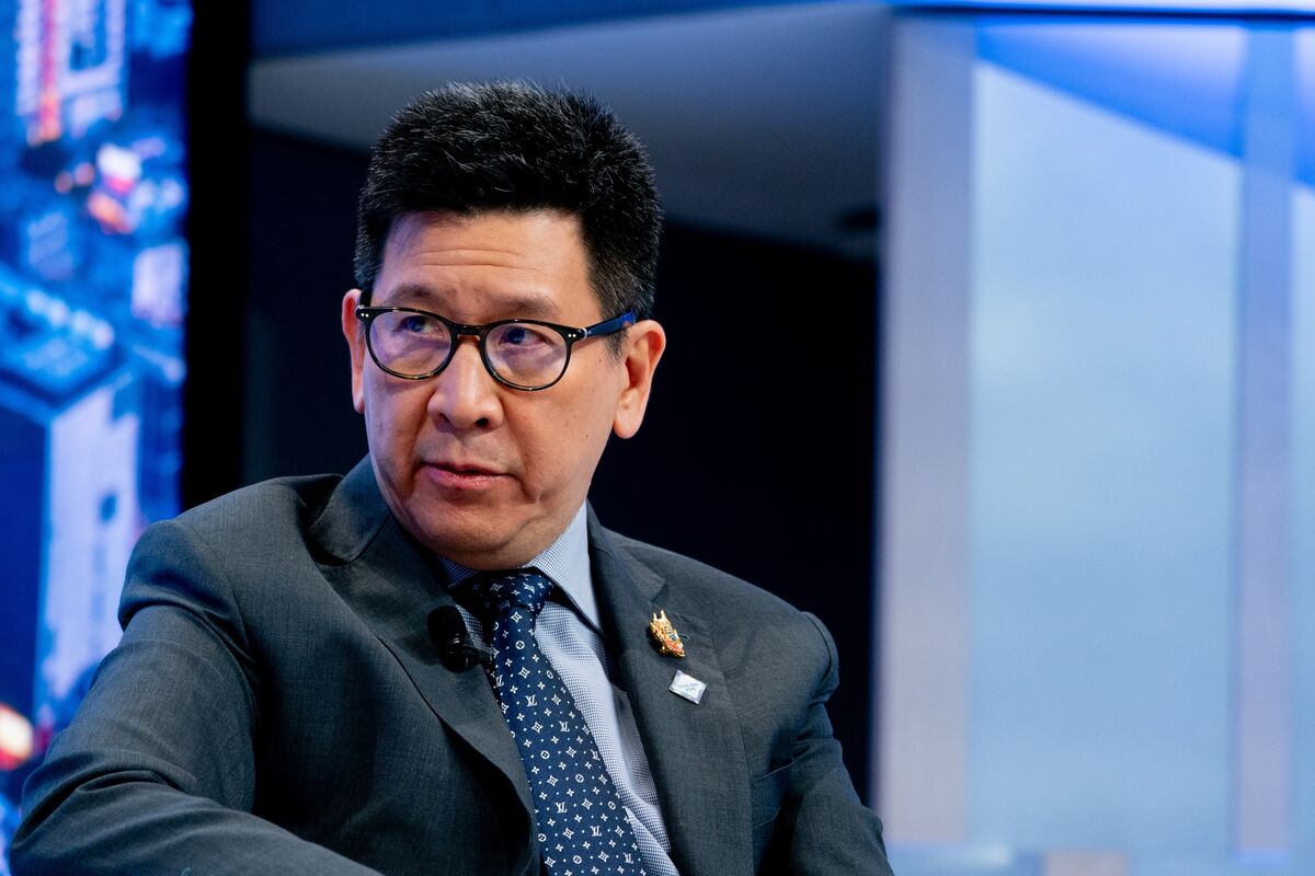 Thai Finance Chief Runs on Four Hours of Sleep, Vitamin IV Drips