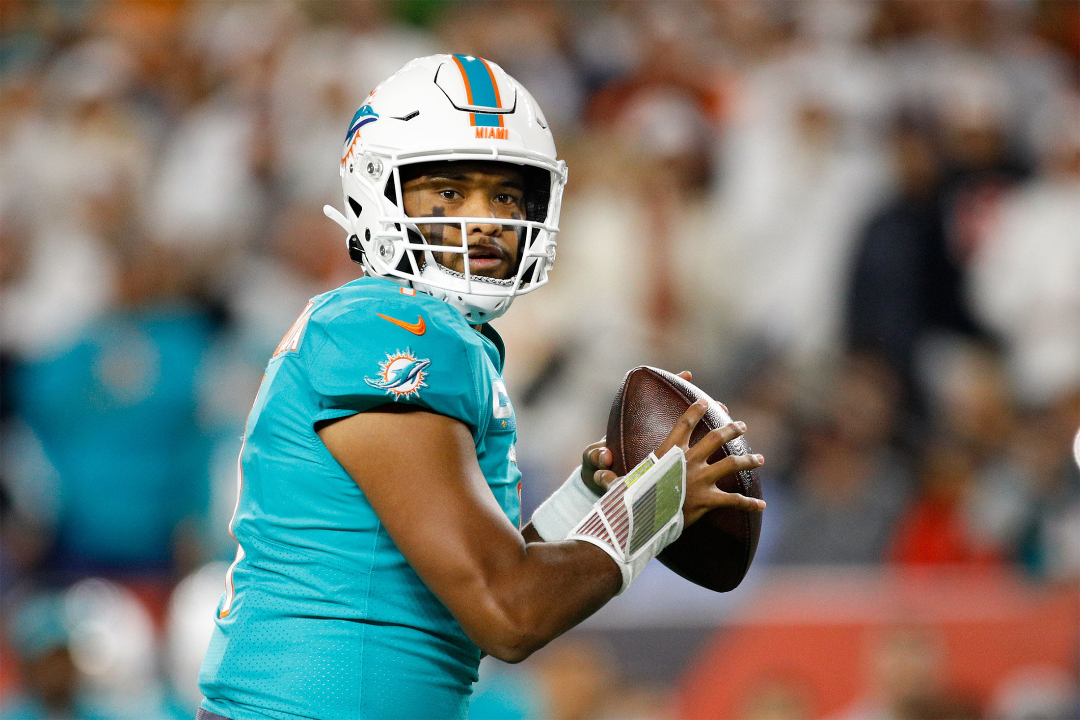 Dolphins deny Tua Tagovailoa played with concussion as NFL investigates, Miami Dolphins