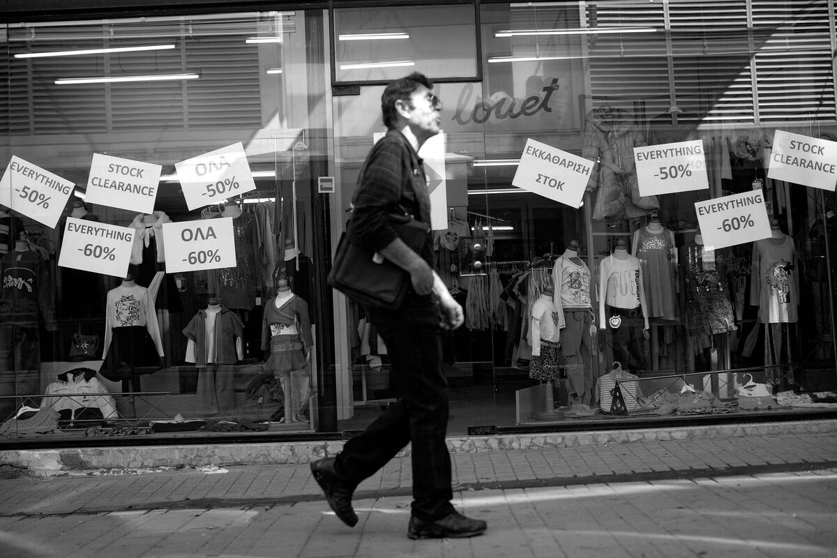 ECB Glimpse of Cyprus Debt Shows Limits of Bank Cleanup Bloomberg